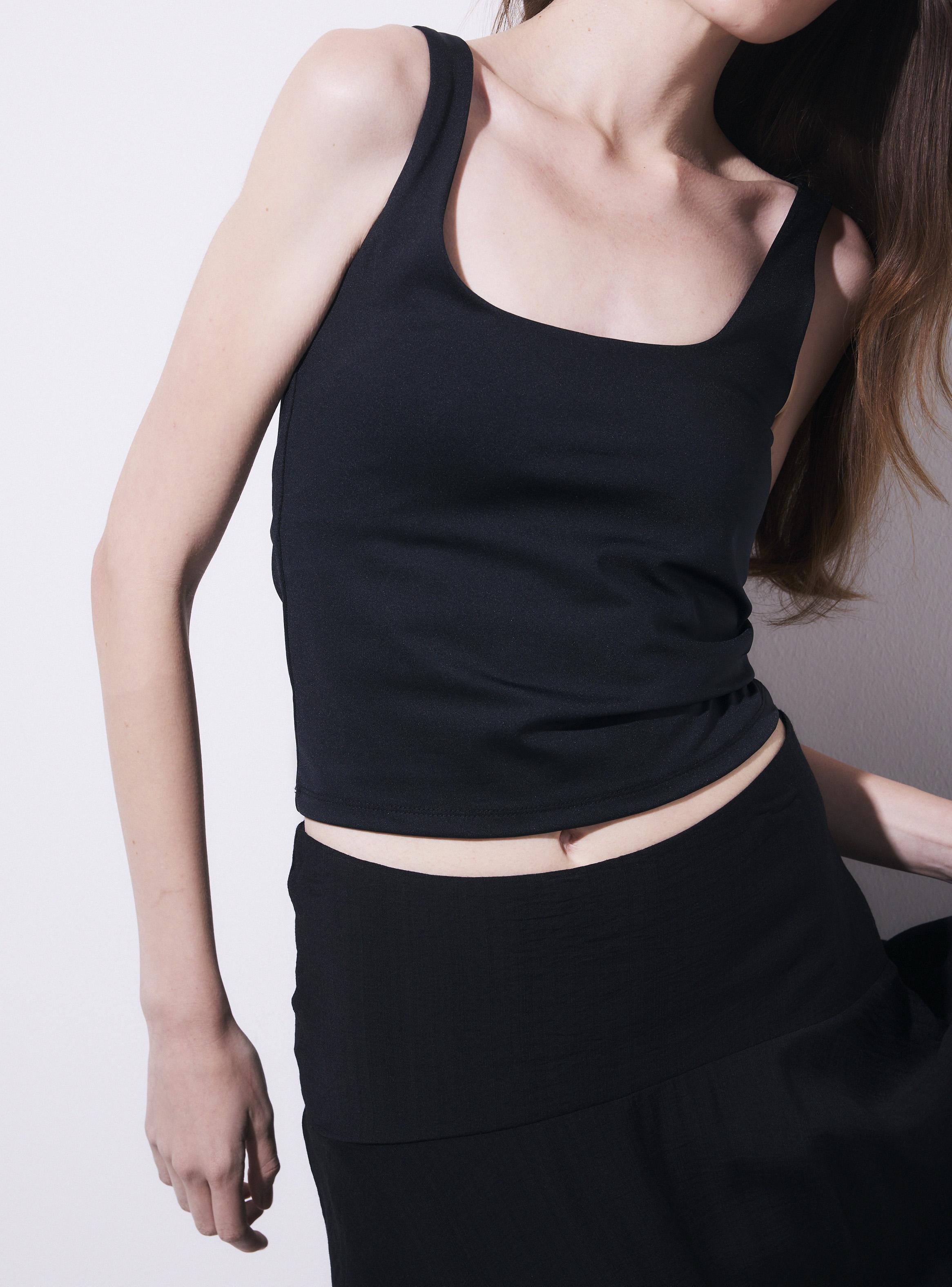 Polera Cuello Cuadrado con Tirantes Anchos-3