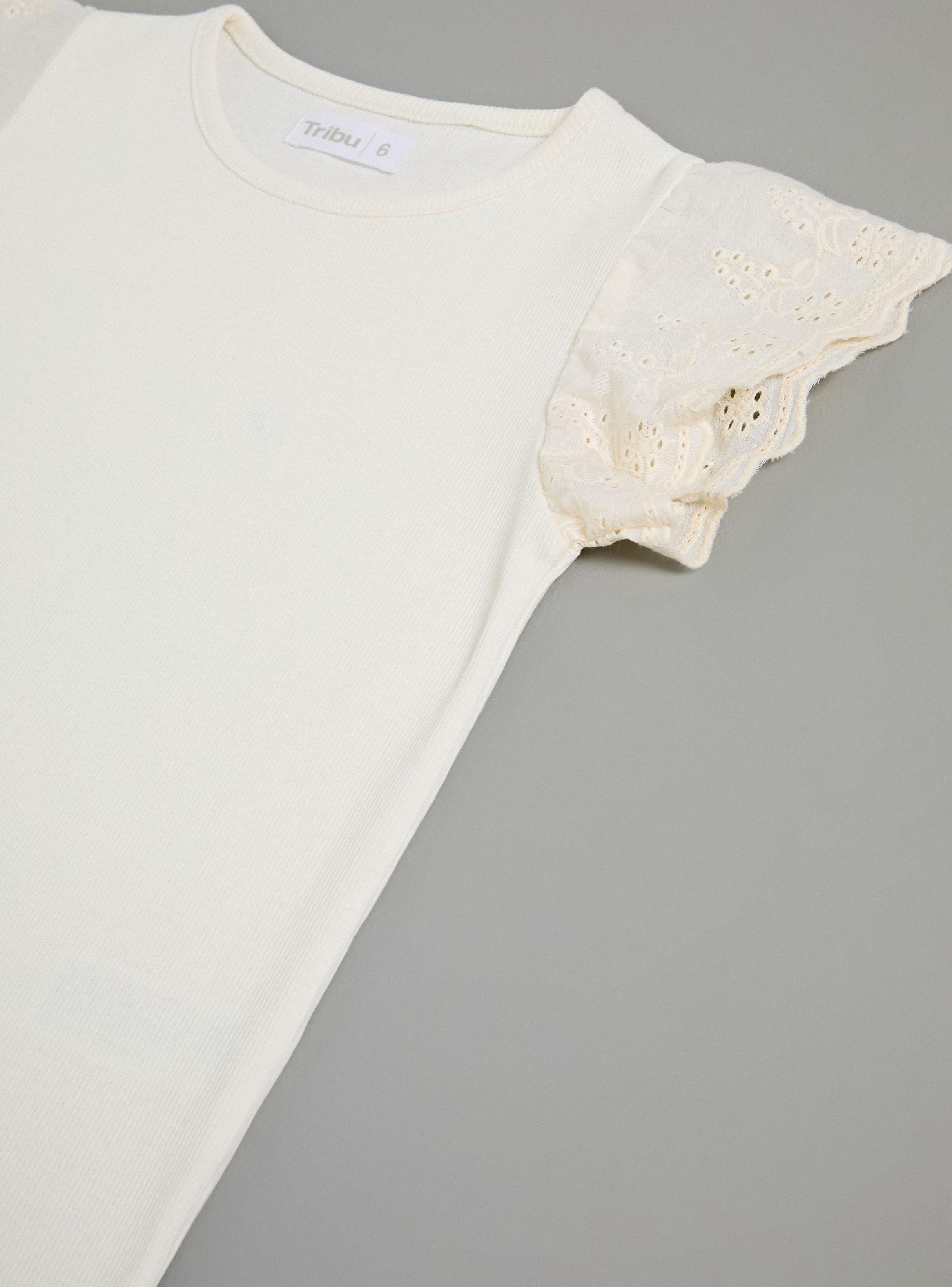 Polera Color Liso Manguitas de Broderie-3