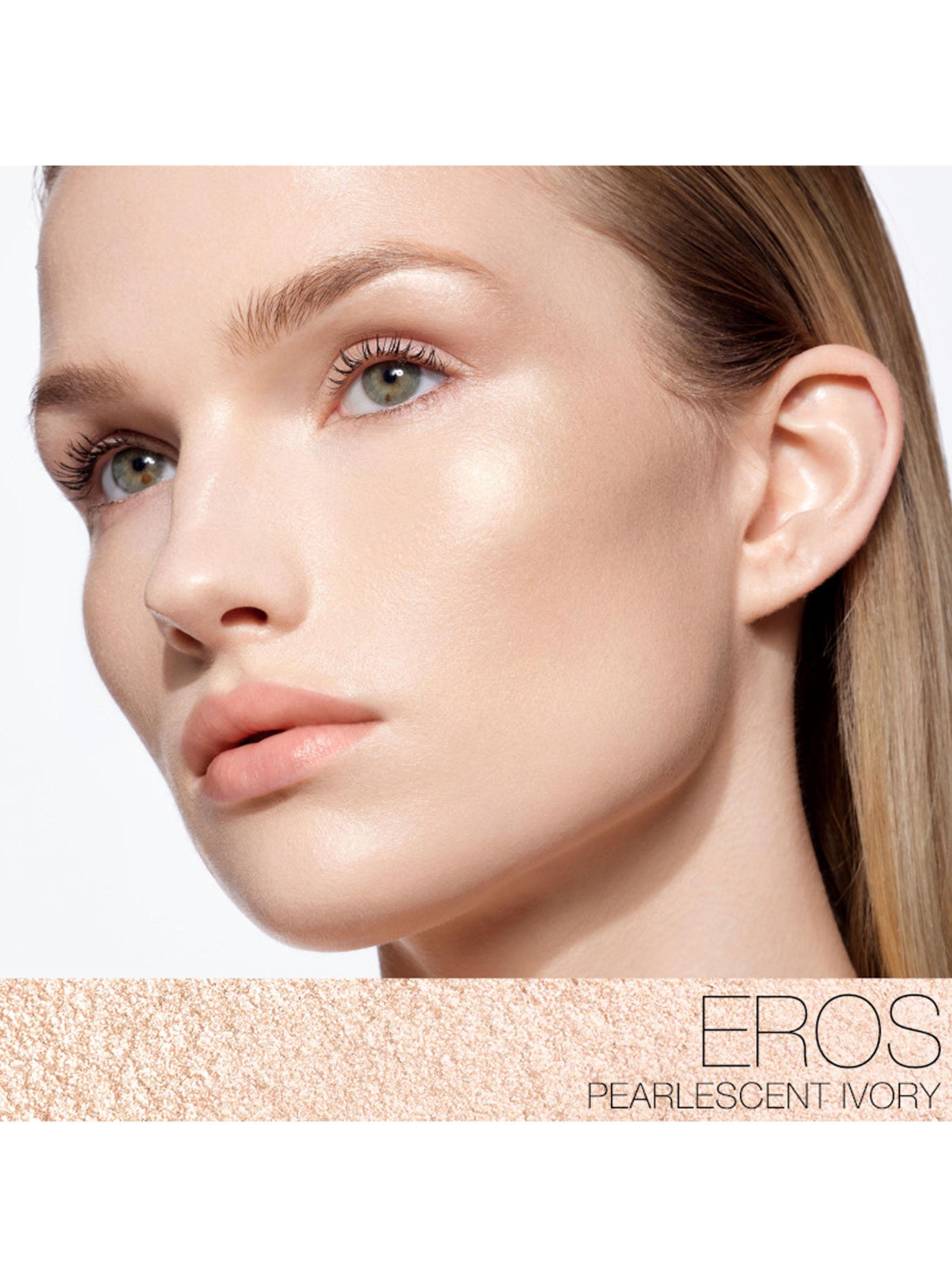 Iluminador Nars Light Reflecting Luminizing Powder Eros 7 g-2