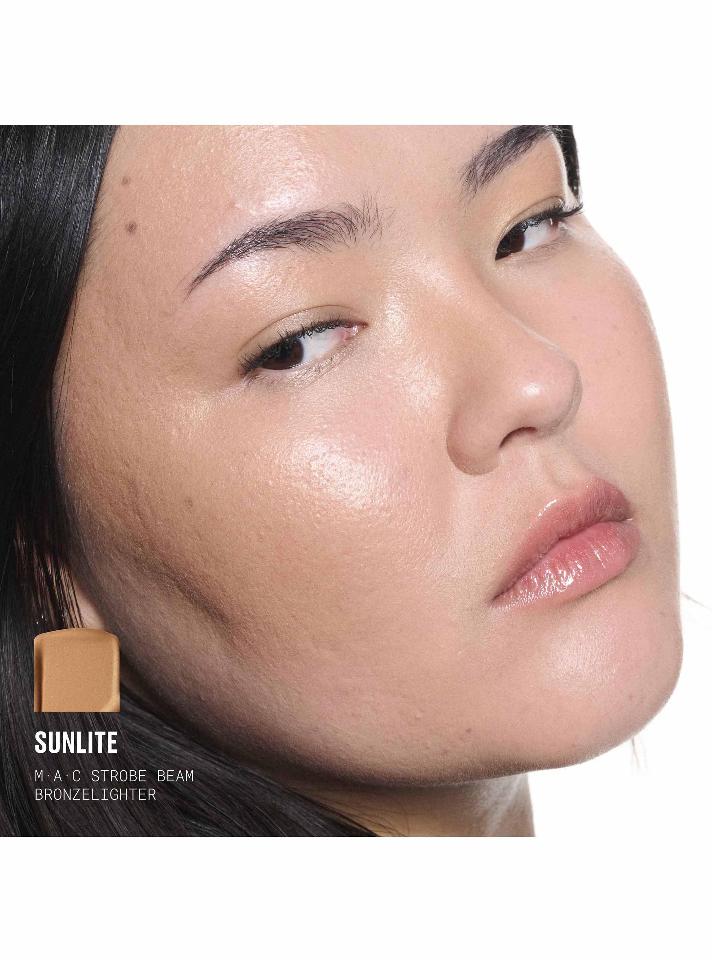 Bronceador Líquido M·A·C Strobe Beam Liquid Bronzelighter-2