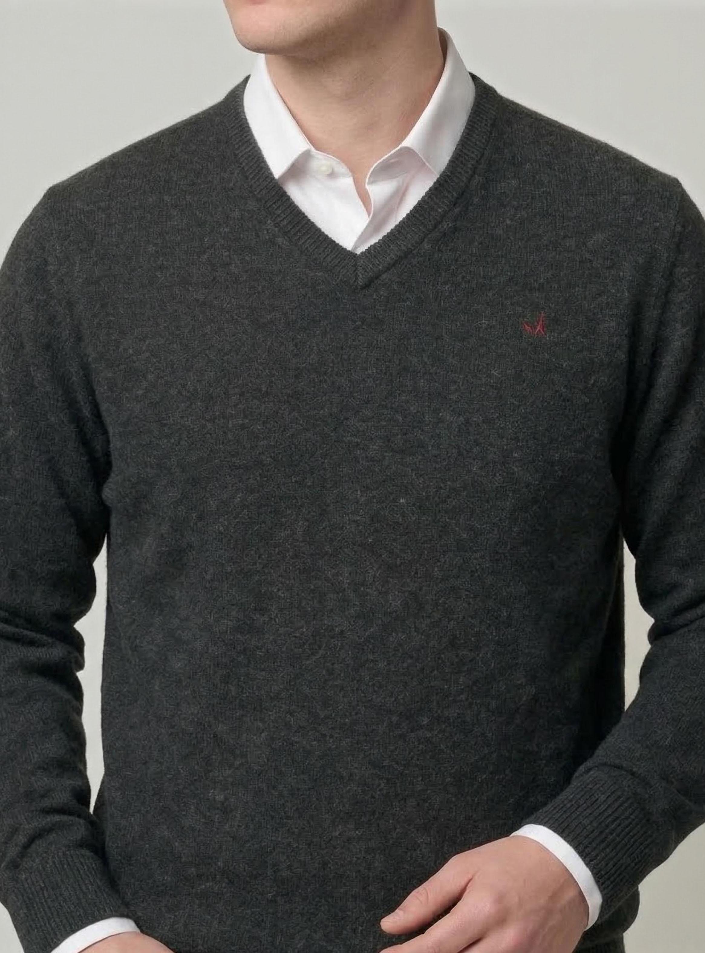 Sweater Cuello V Lana Italiana-2