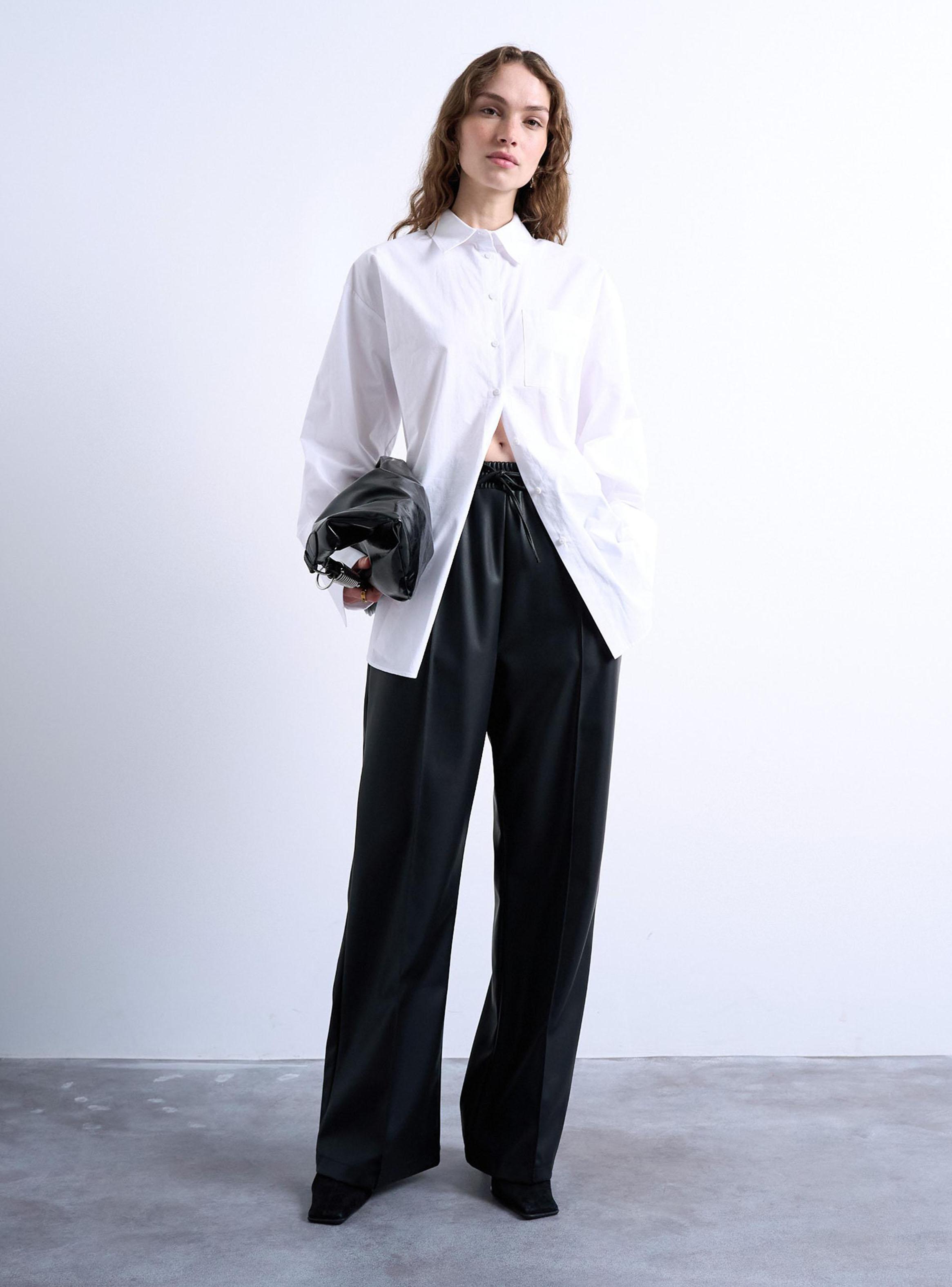 Jogger Milla Efecto Cuero-3