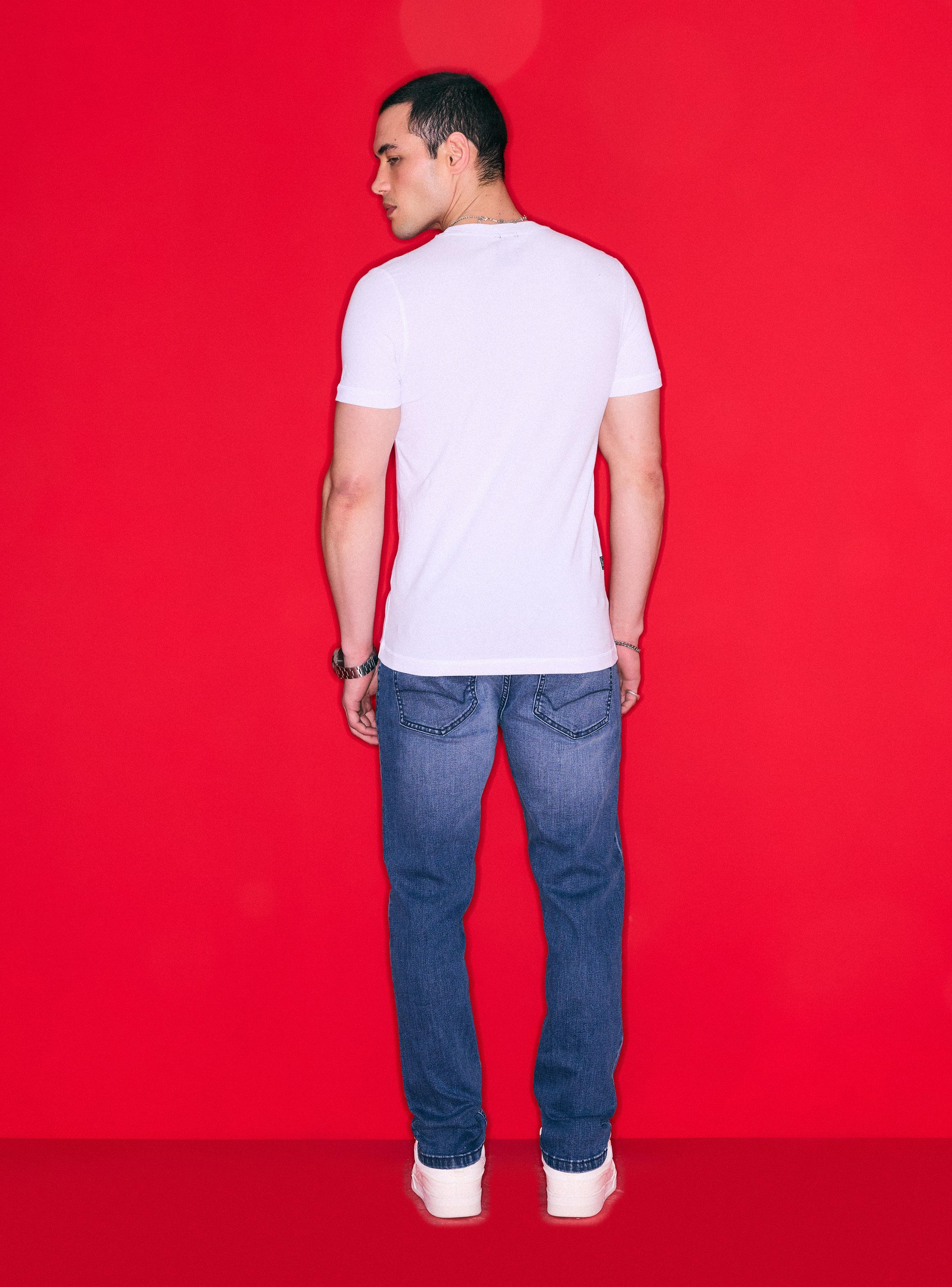 Polera Muscle Fit Lavada-5