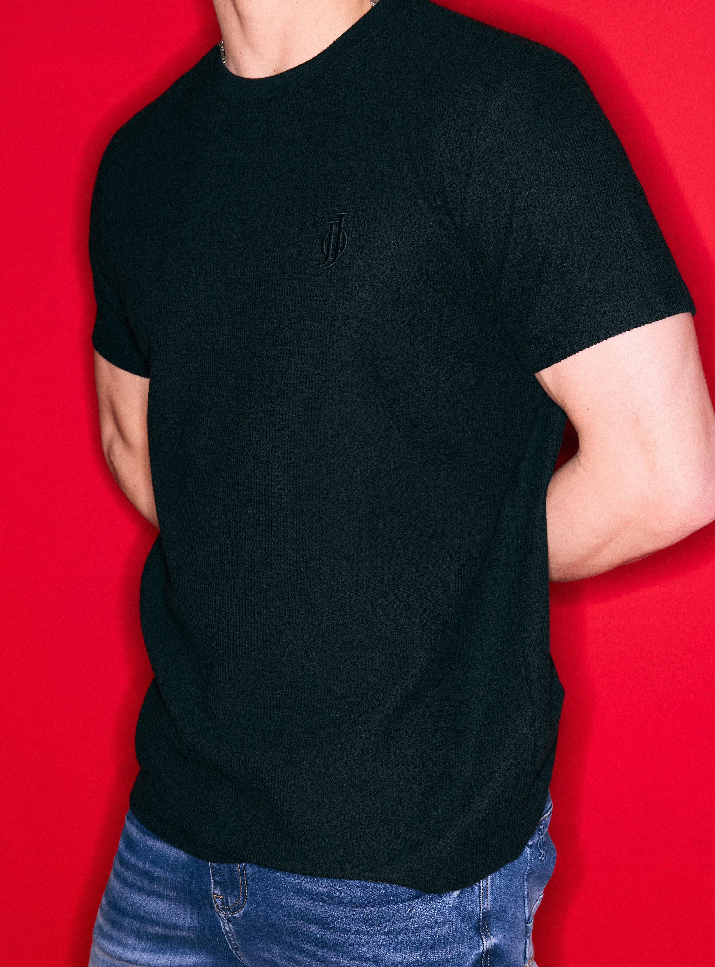 Polera Long Fit Tela Texturada Vertical Borde recto​-3