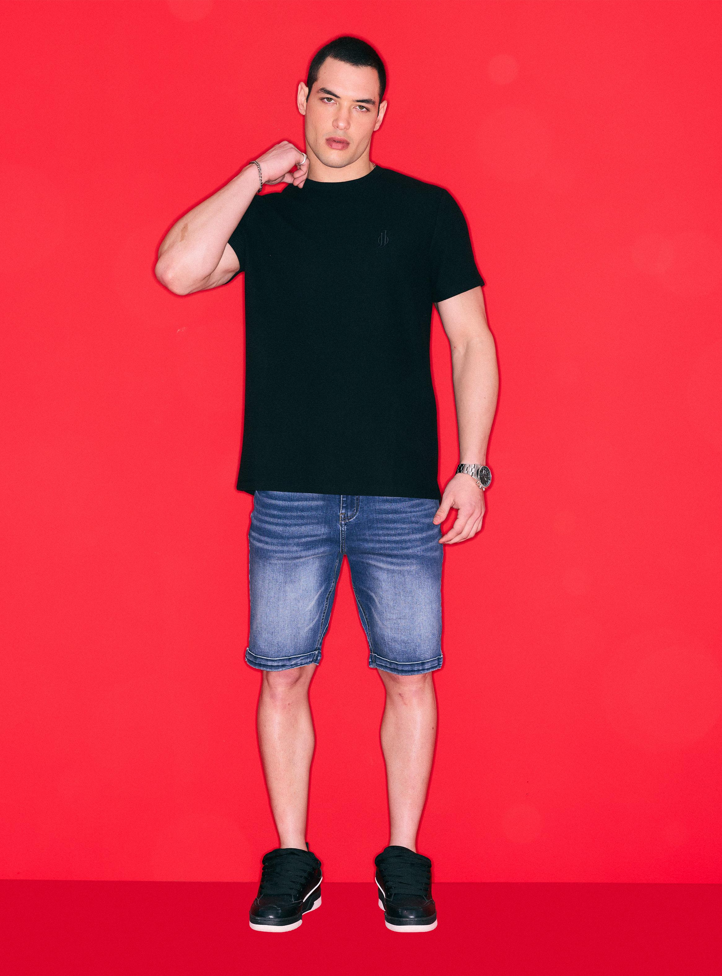 Polera Long Fit Tela Texturada Vertical Borde recto​-4