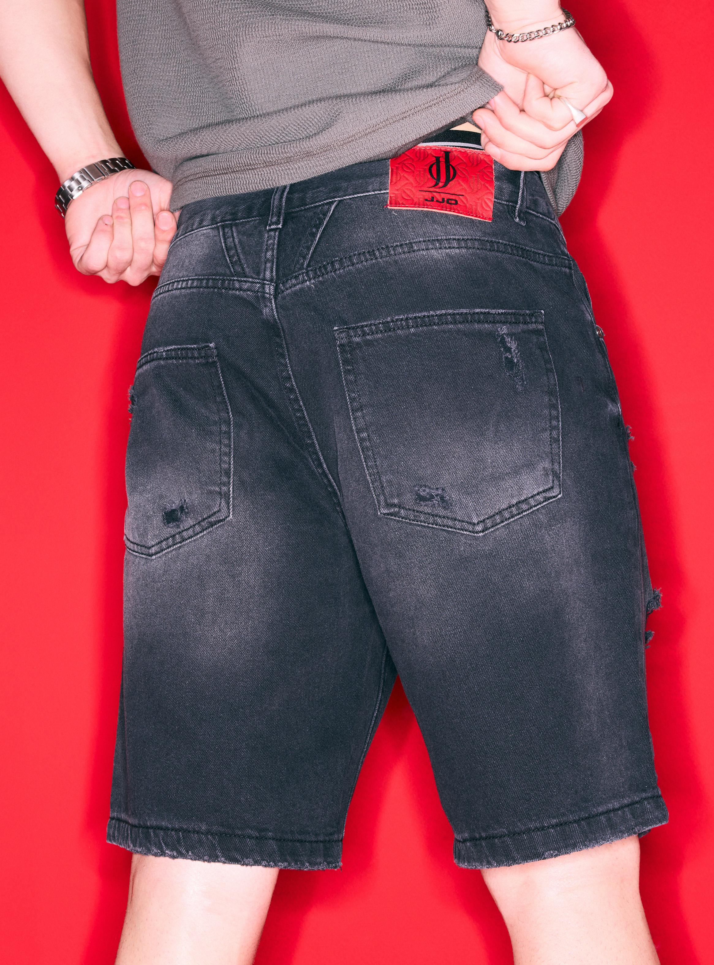 Short Negro con Roturas-3