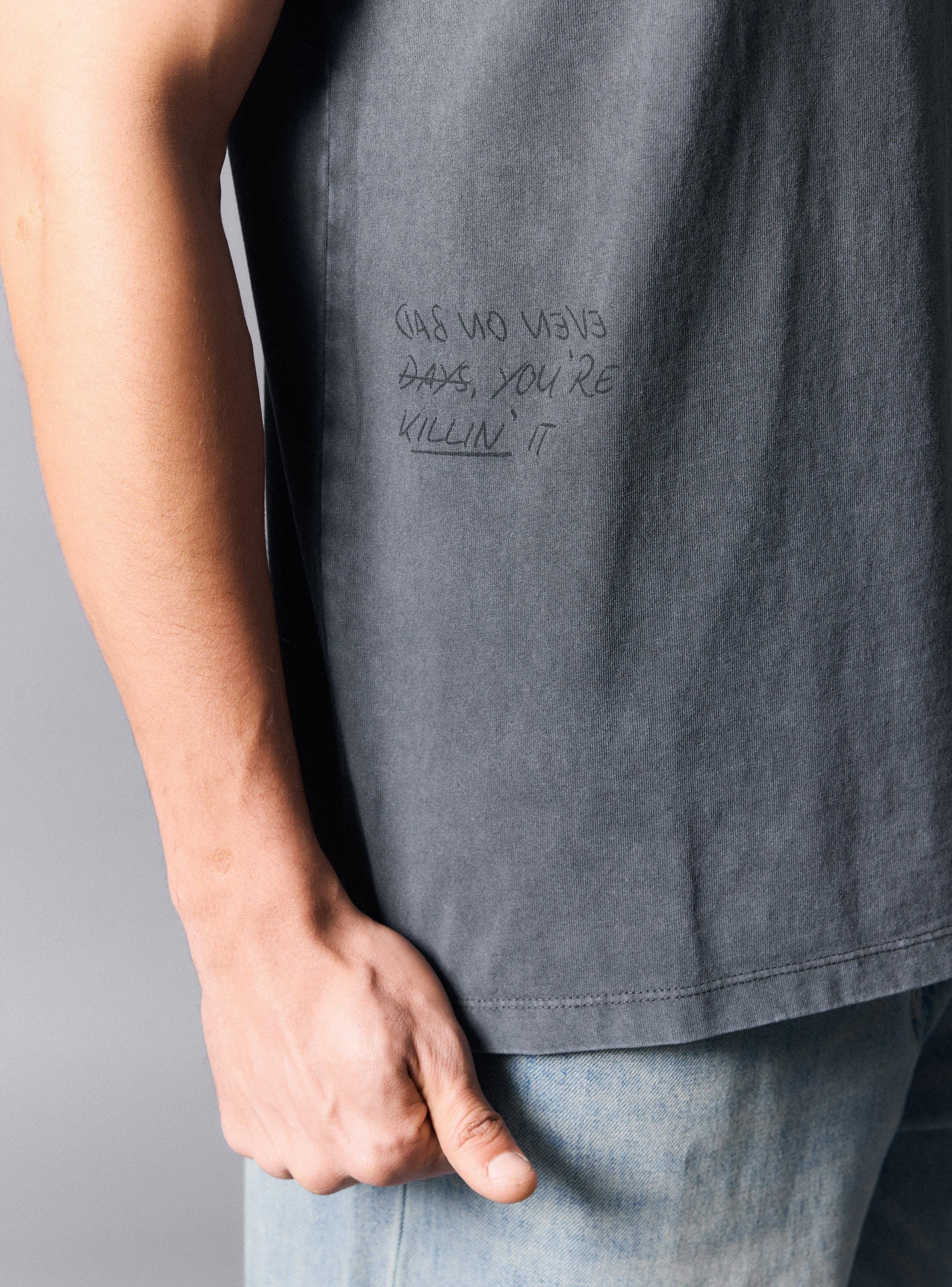 Polera con Estampado Frontal-3