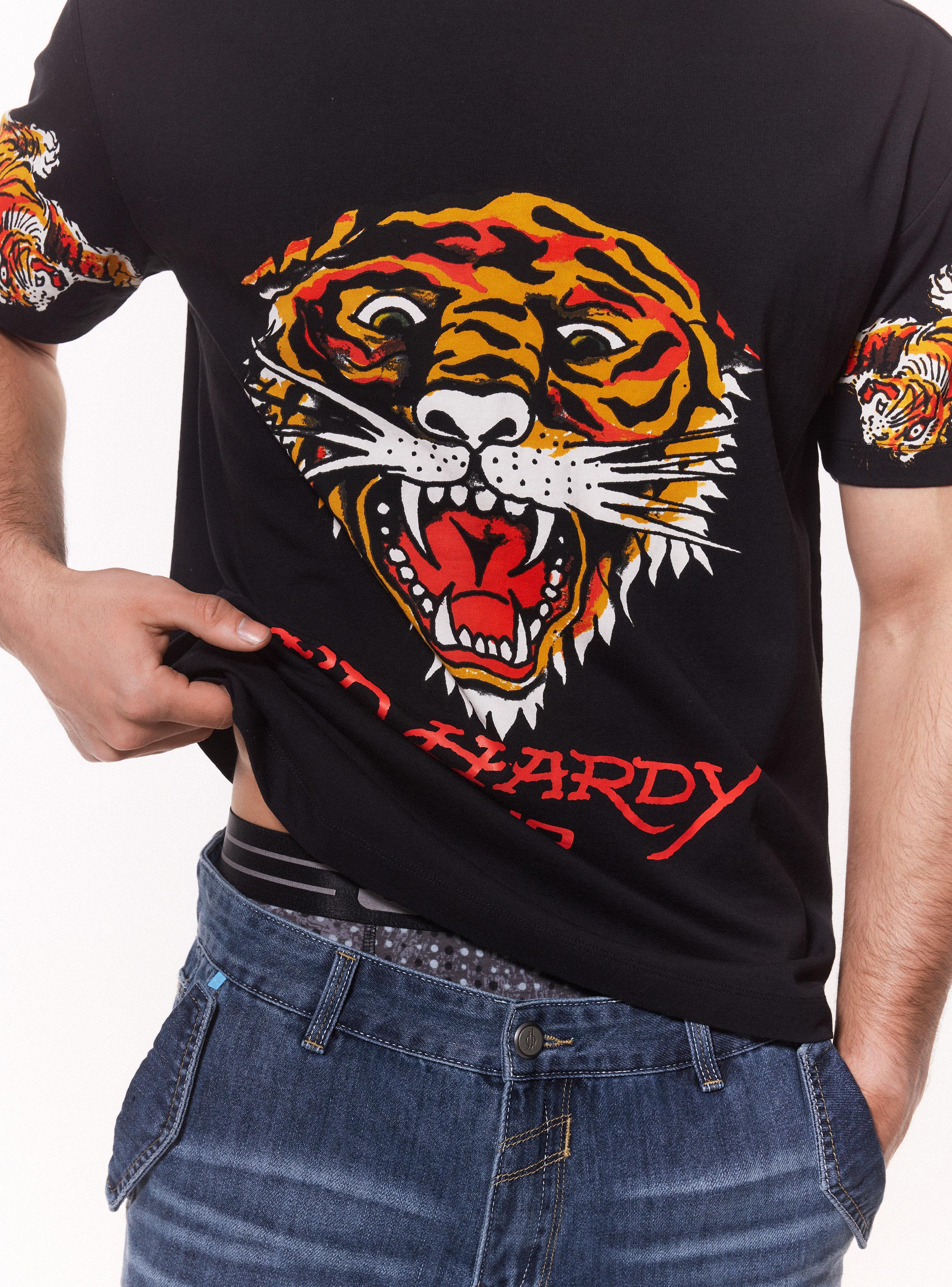 Polera Ed Hardy Estampado Frontal y Mangas-3