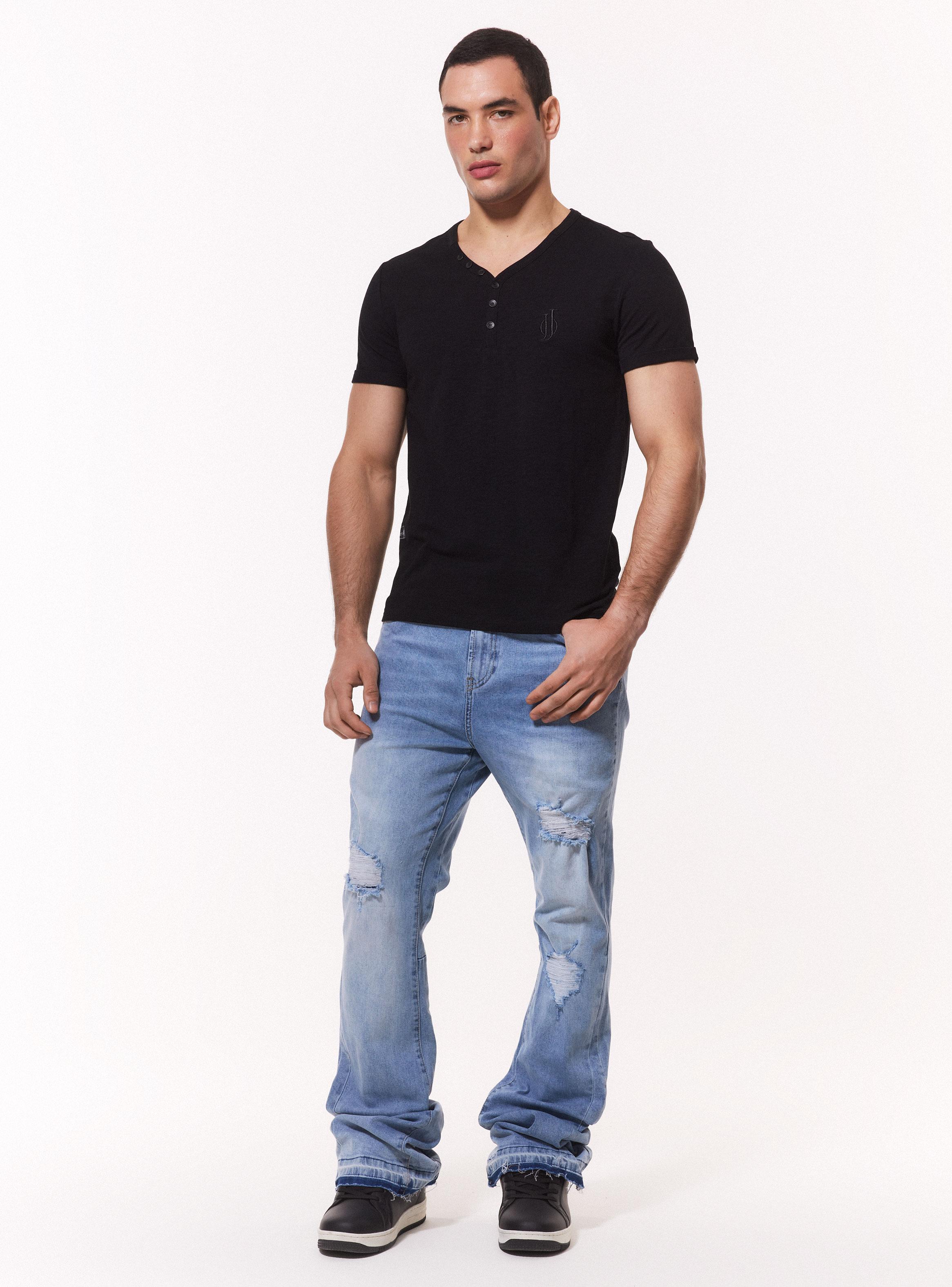 Polera Muscle Fit Cuello V Botones-4