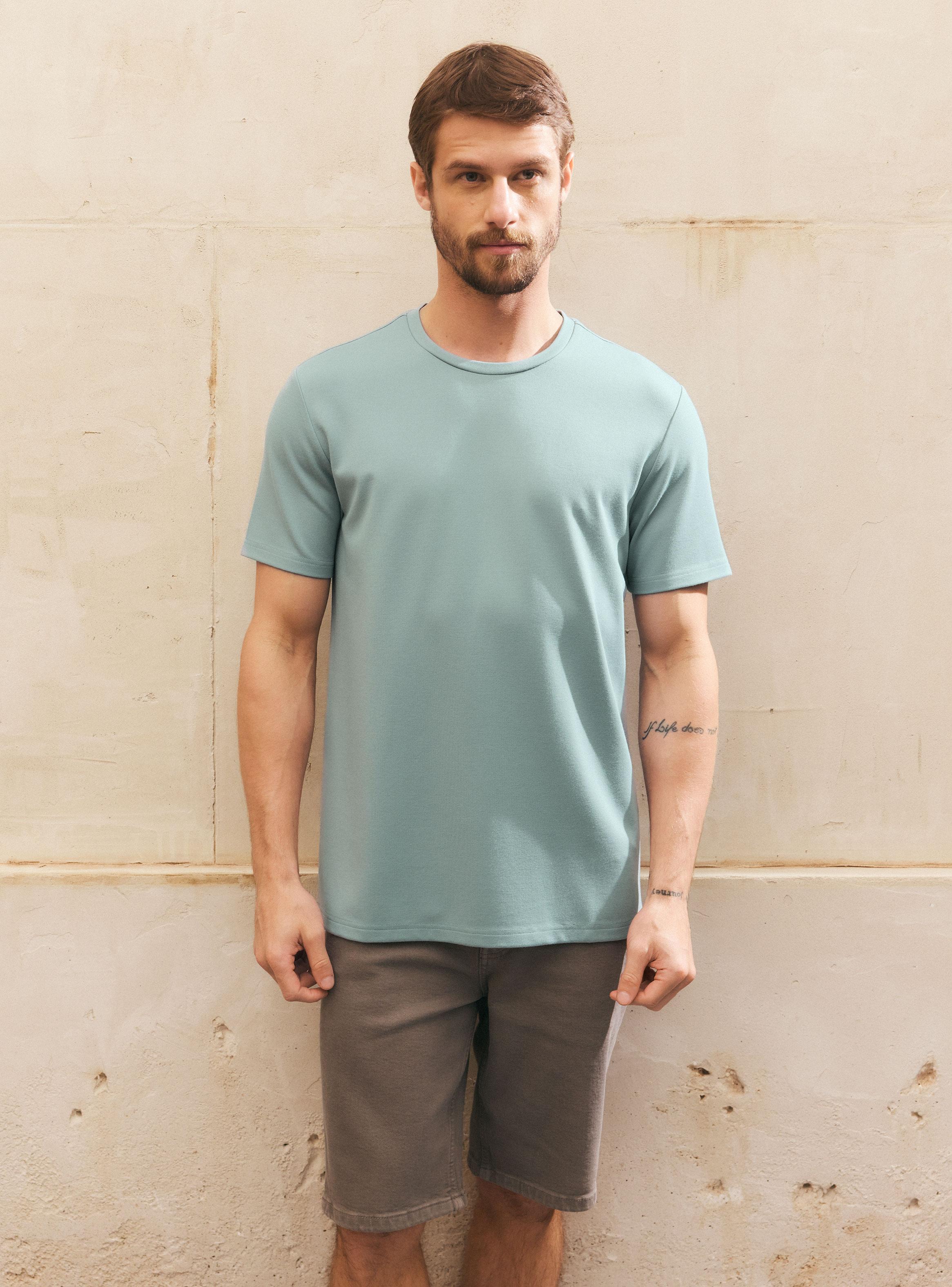 Polera Manga Corta Performance-0
