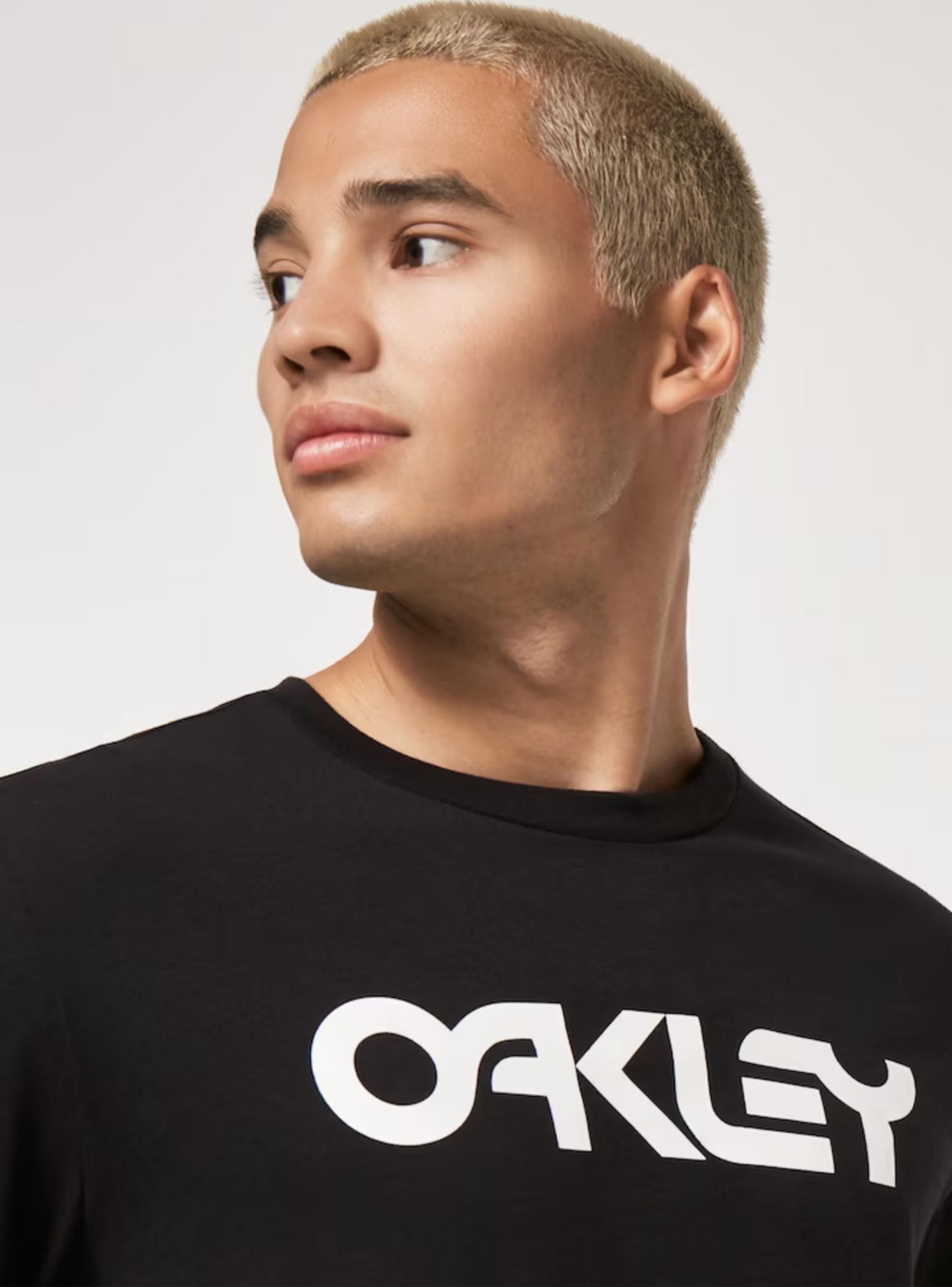 Polera Mark II L/S Tee-3
