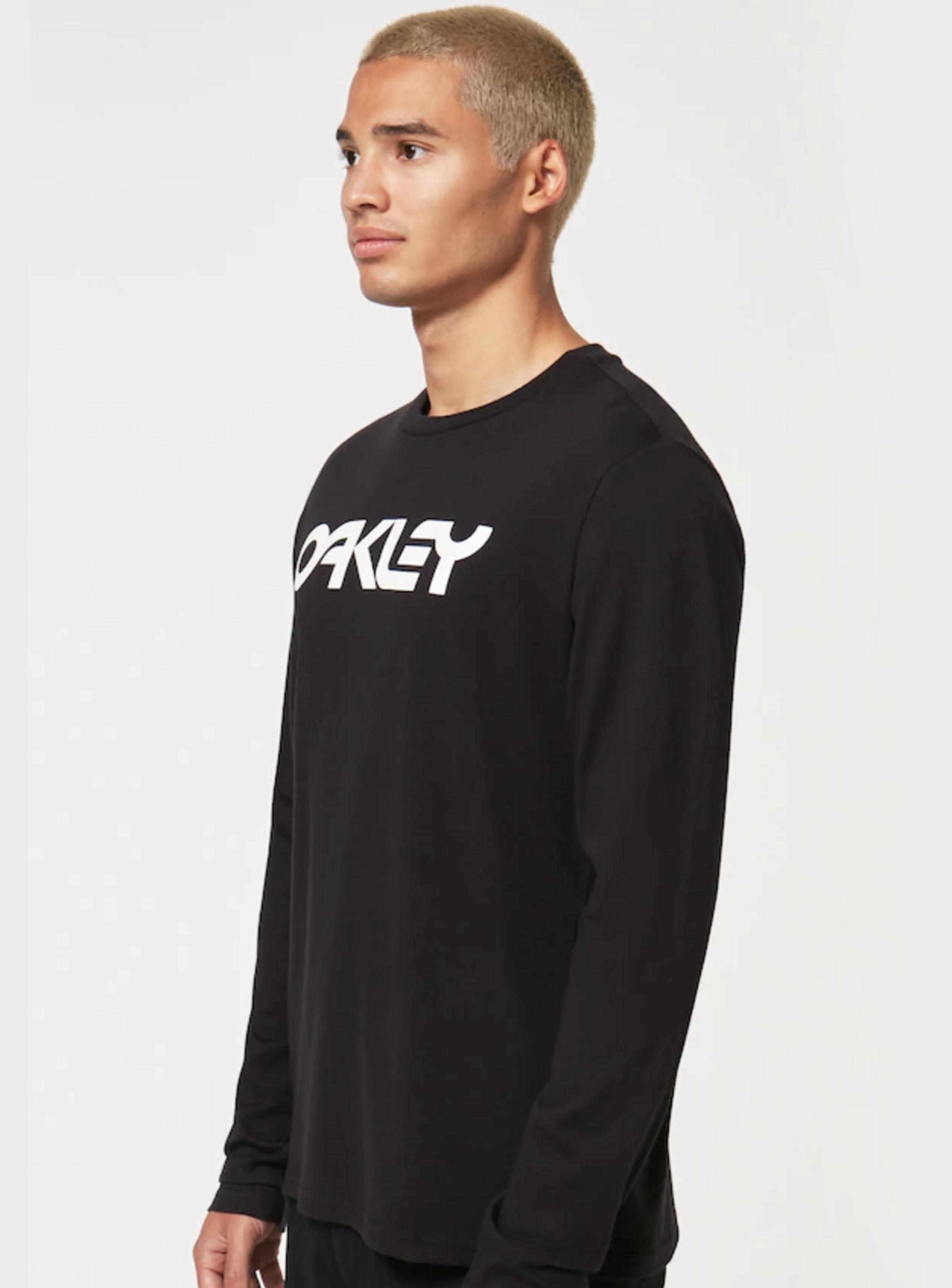 Polera Mark II L/S Tee-2