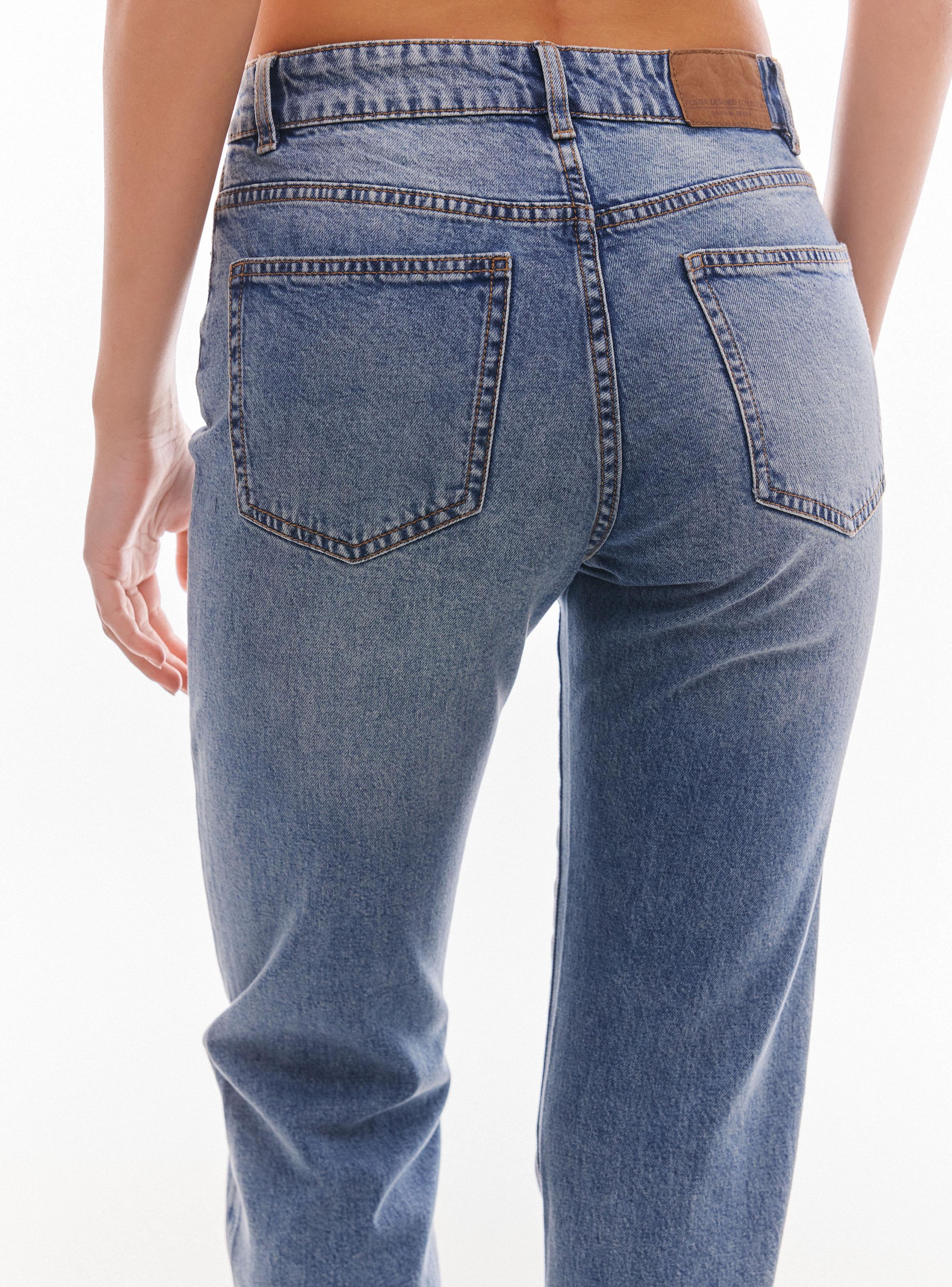 Jeans Straight Básico Tiro Medio-3