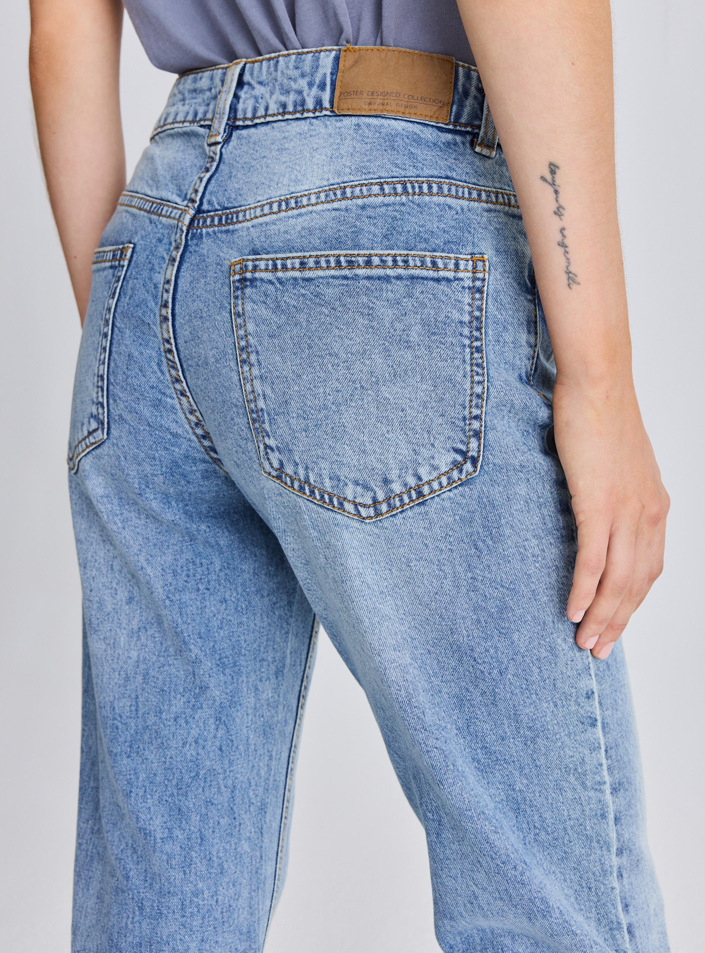 Jeans Flare Básico Tiro Medio-3