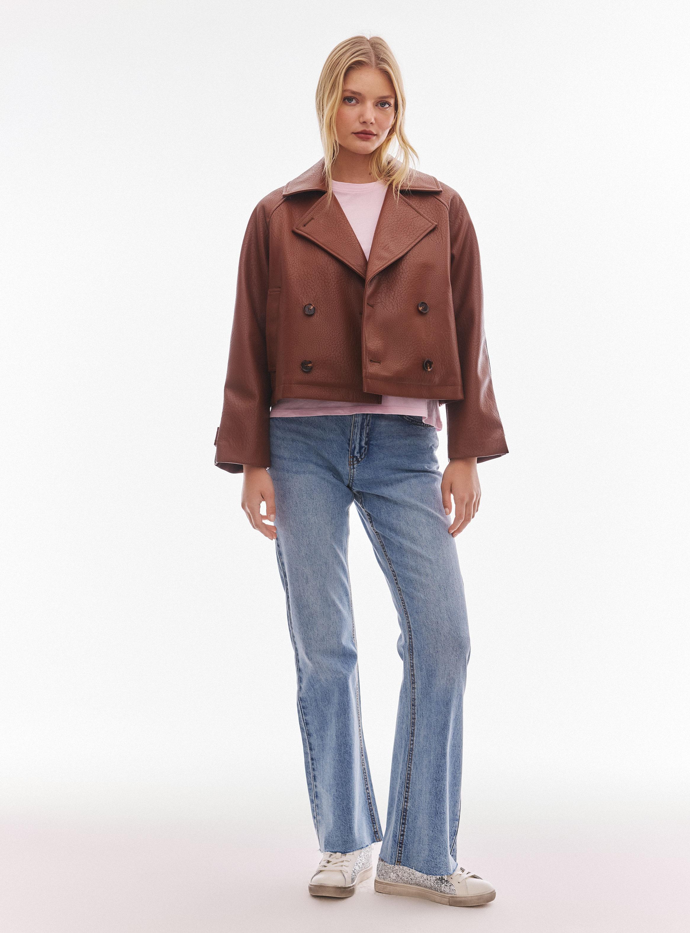 Jeans Flare Básico Tiro Medio-4