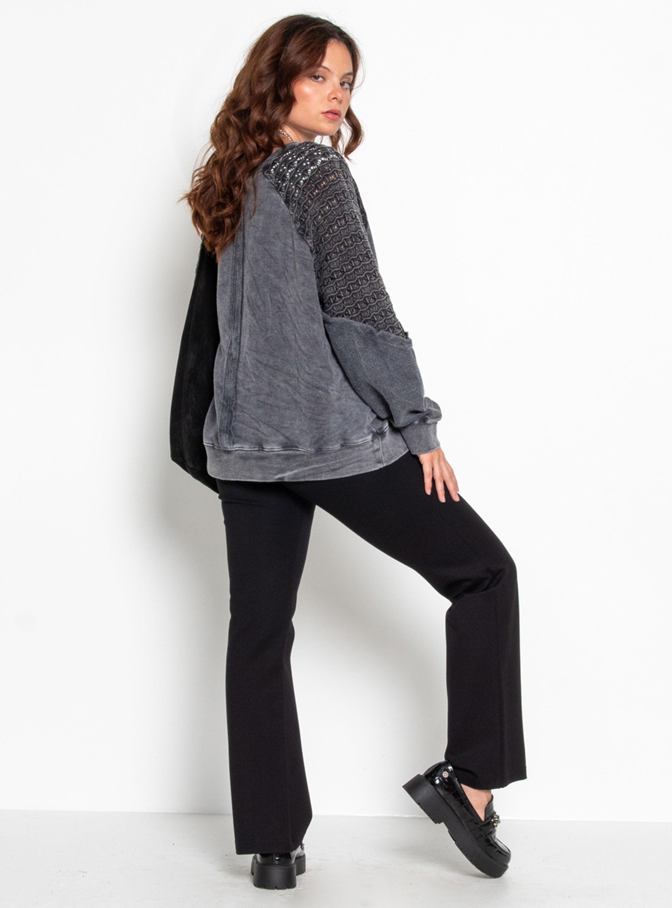 Sweater Acid Wash Manga Larga Escote Redondo y Textura en Manga-4