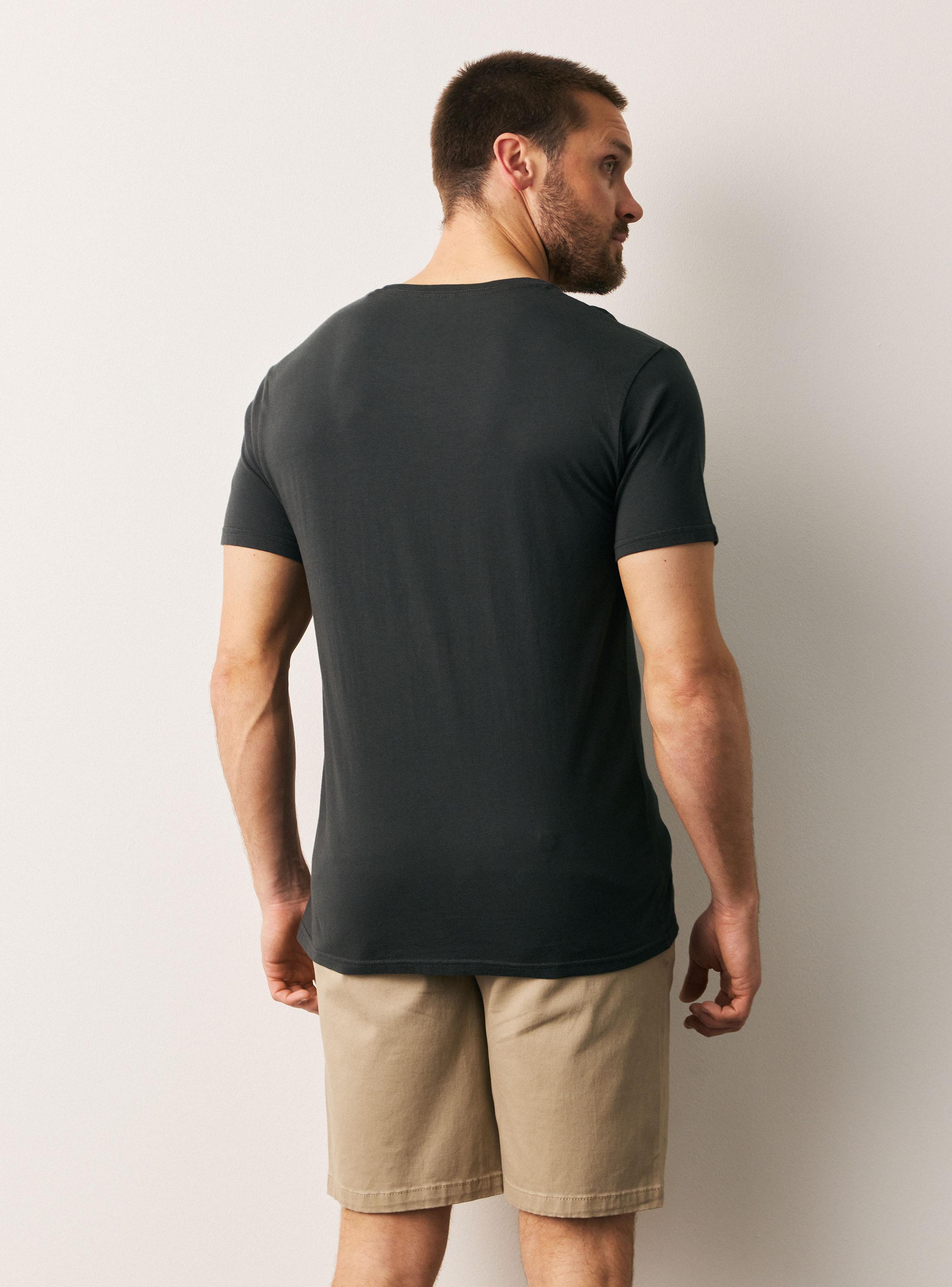 Polera Crew Neck Bolsillo-1