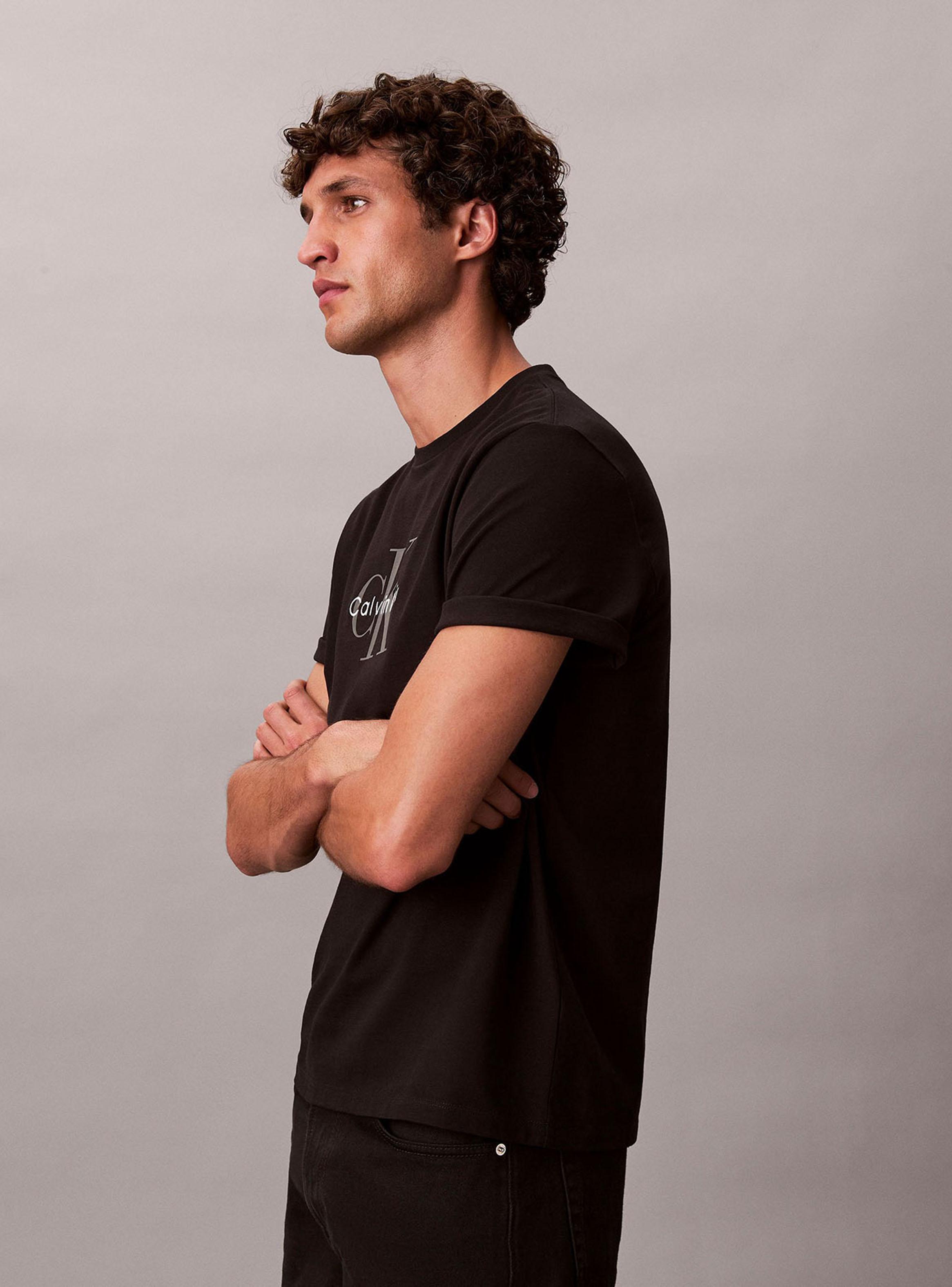 Polera Manga Corta Cuello Redondo CK-2