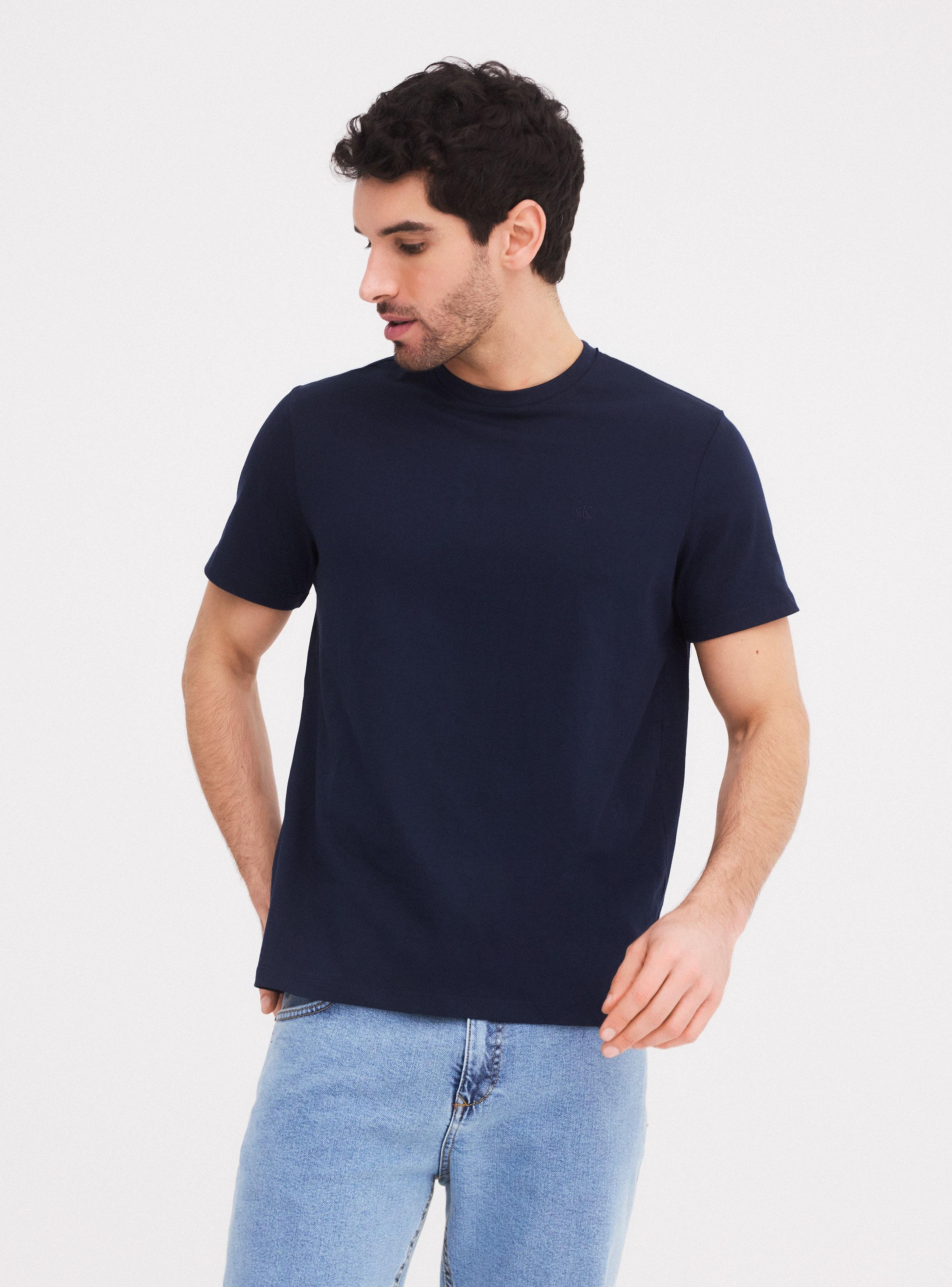 Polera Manga Corta Essential-0