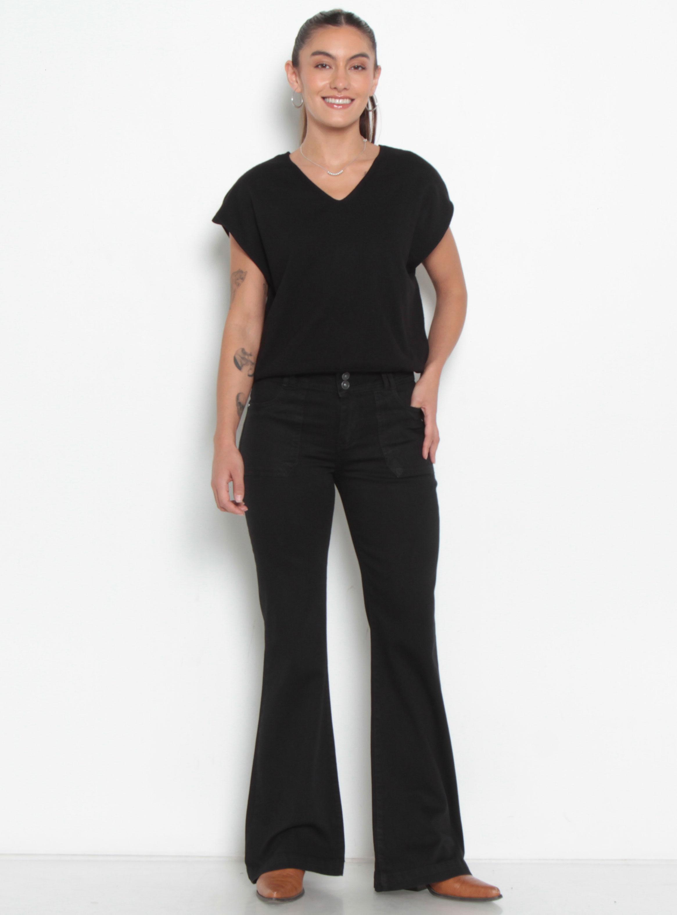 Jeans Cargo Flare Tiro Alto Pretina Media con Botones-3