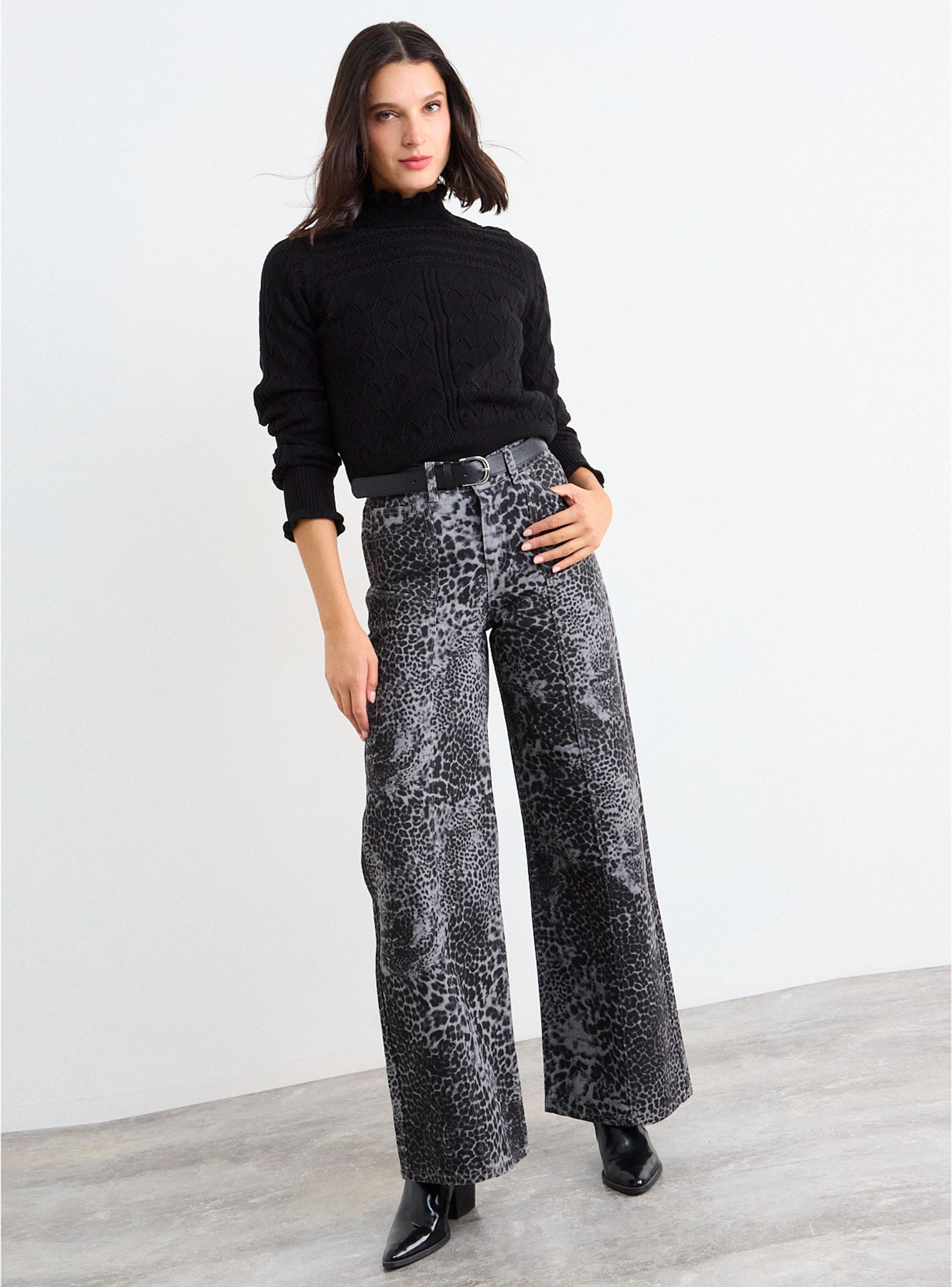Sweater Cuello Alto Ondulado Regular-4