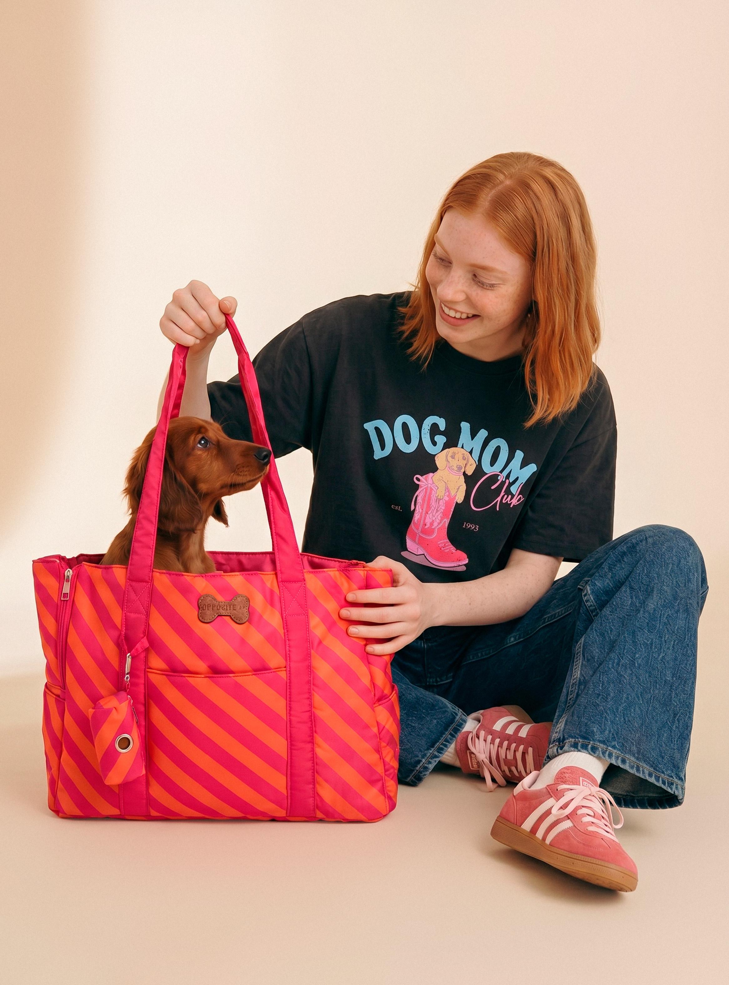 Polera Dog Mom Club Oversize con Cuello Redondo-7