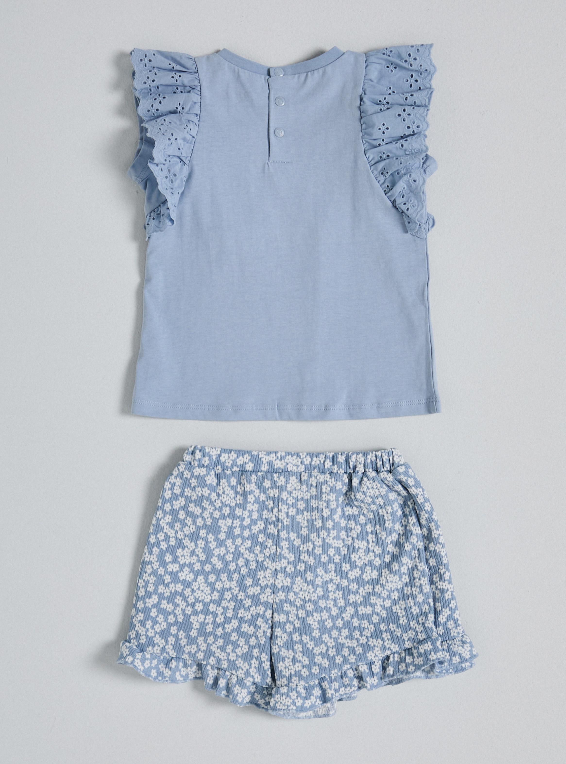Conjunto Encaje en Mangas y Short Floral Elasticado-2