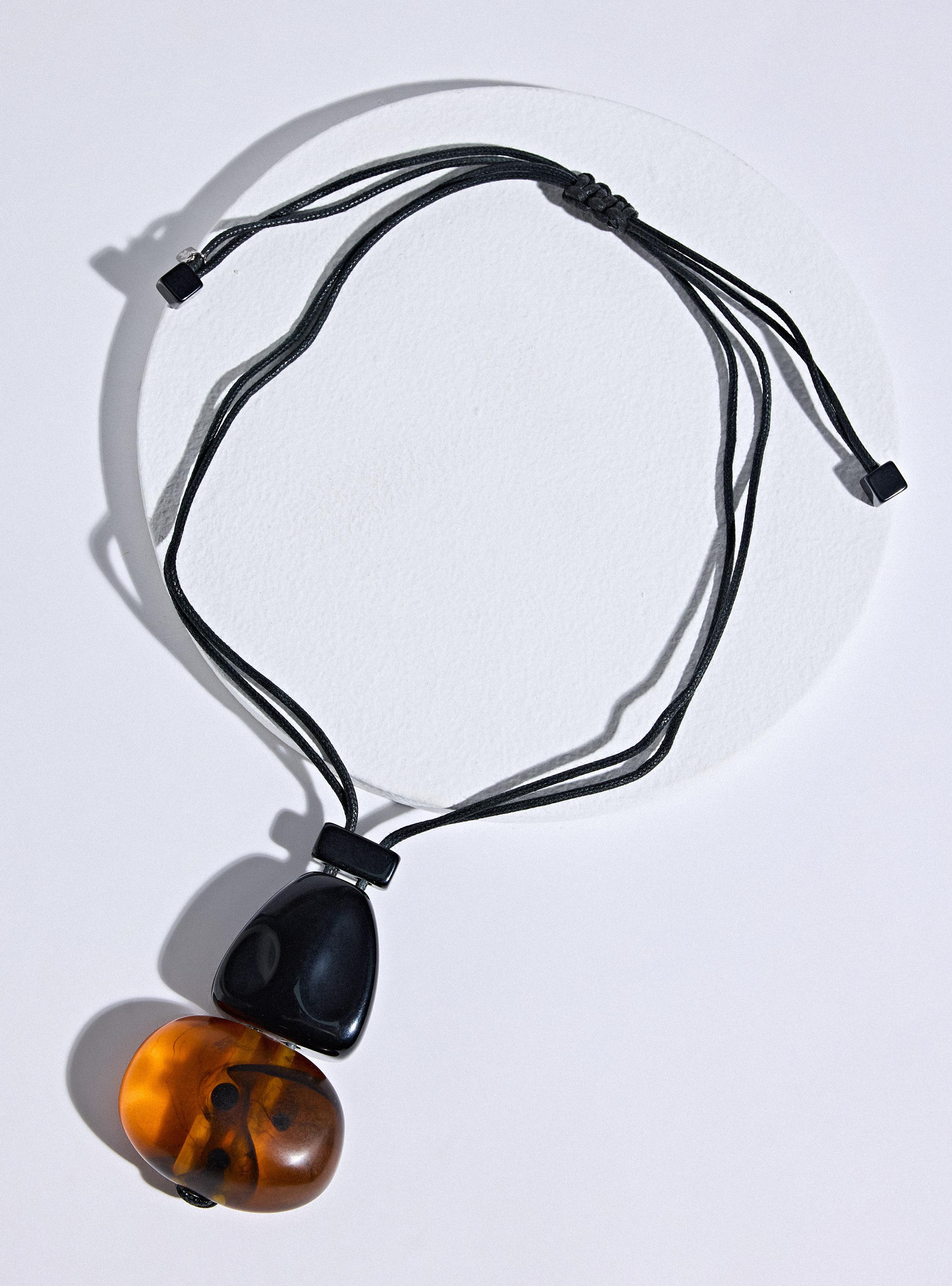 Collar con Dos Piedras Chunky de Resina-2