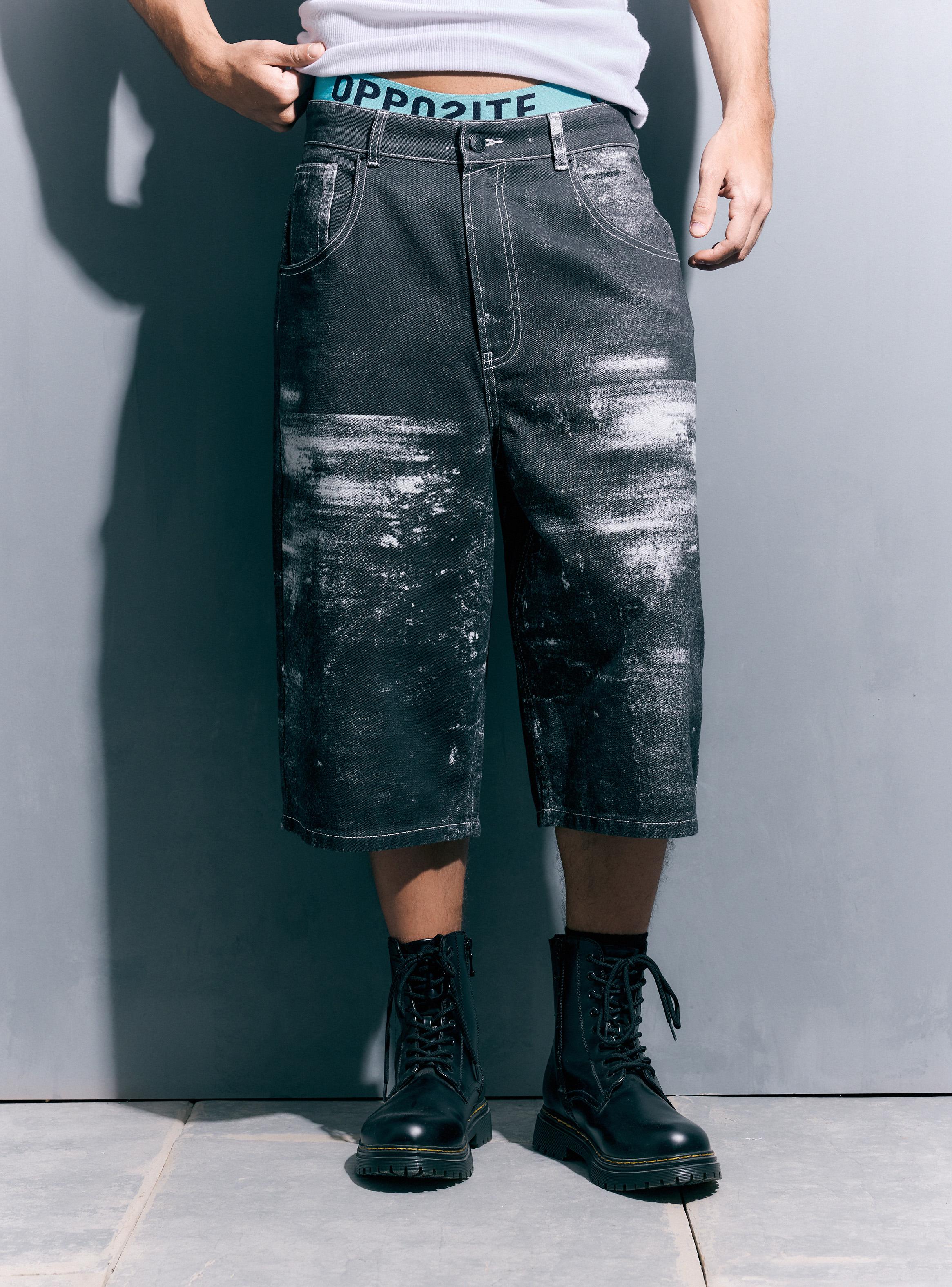 Short Estampado Atrás Baggy-0