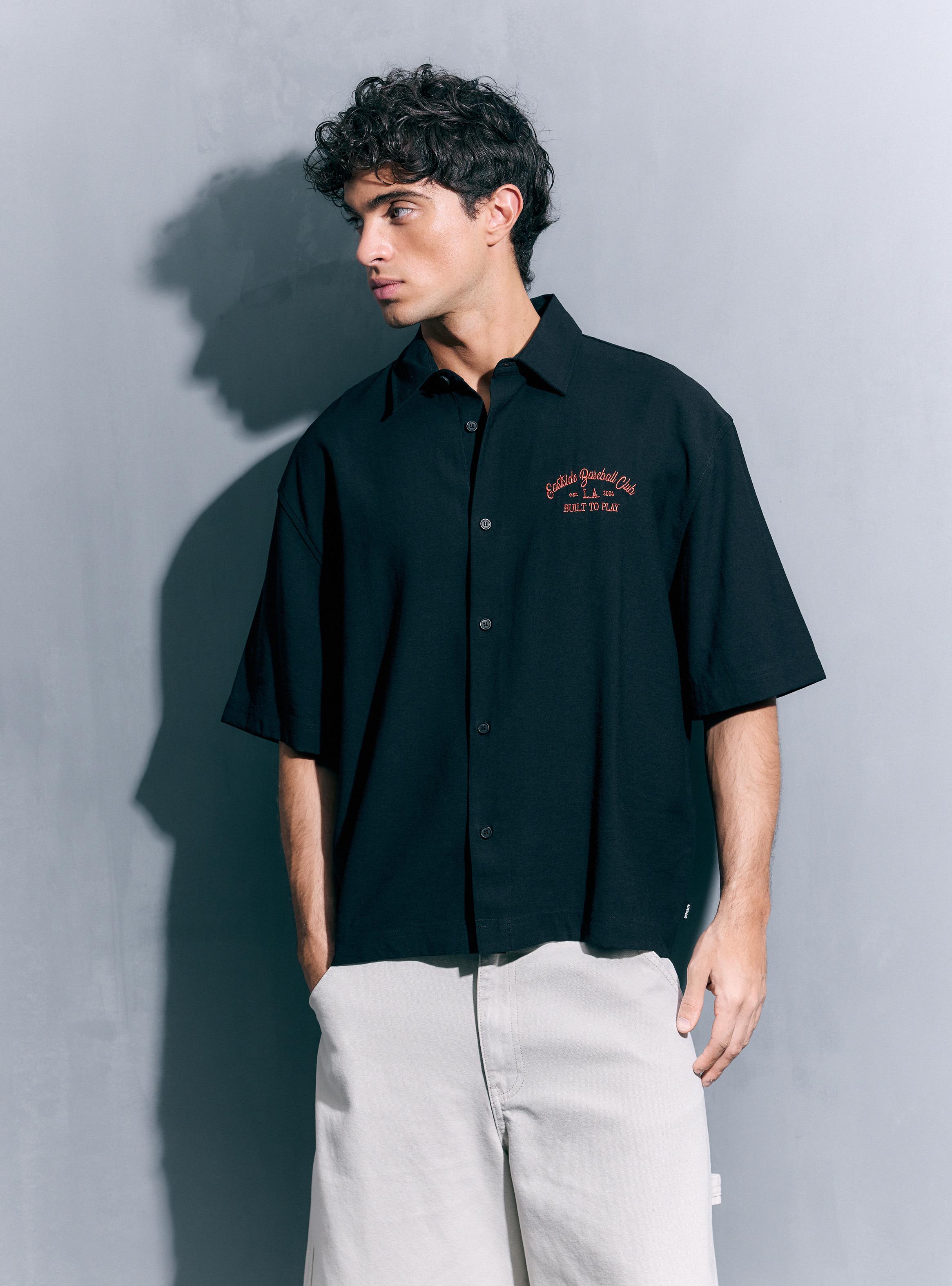 Camisa Estampada y Bordada Botones-2