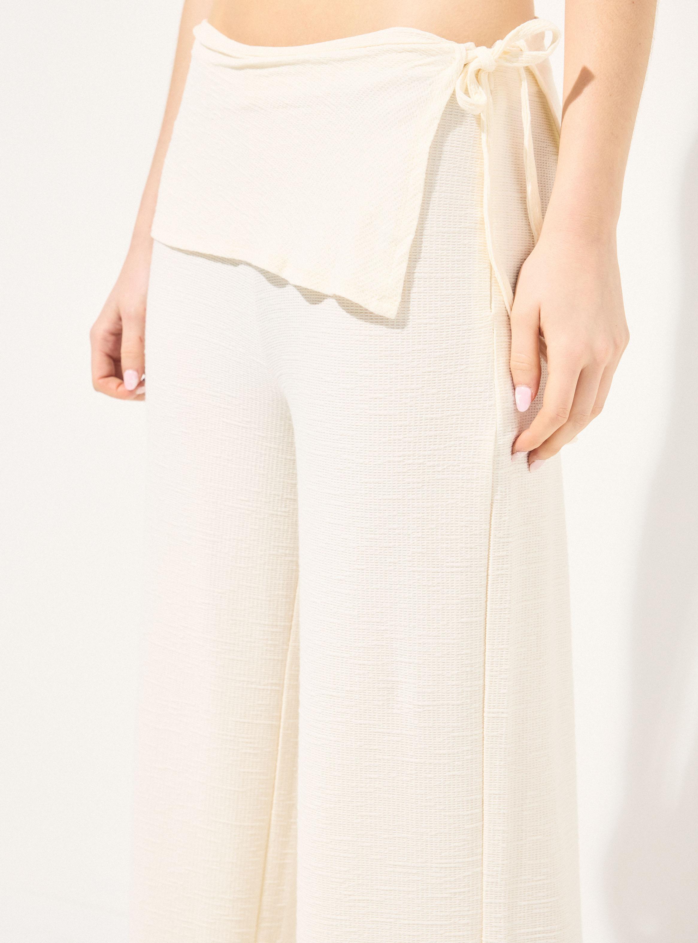 Pantalón con Pañuelo Wide Leg-2