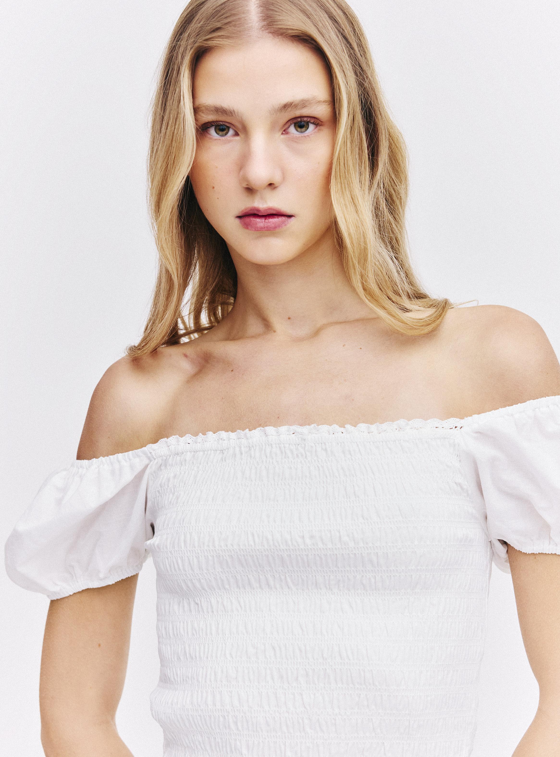 Blusa Cuello Cuadrado Fruncido Mangas Globo con Lunares-2