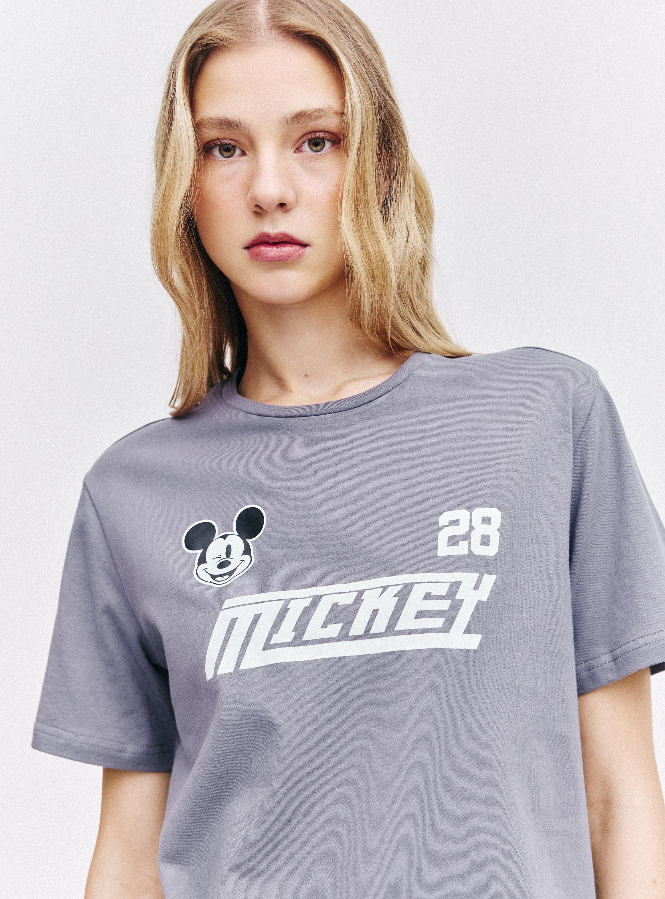 Polera Licencia Mickey Mouse 28-2