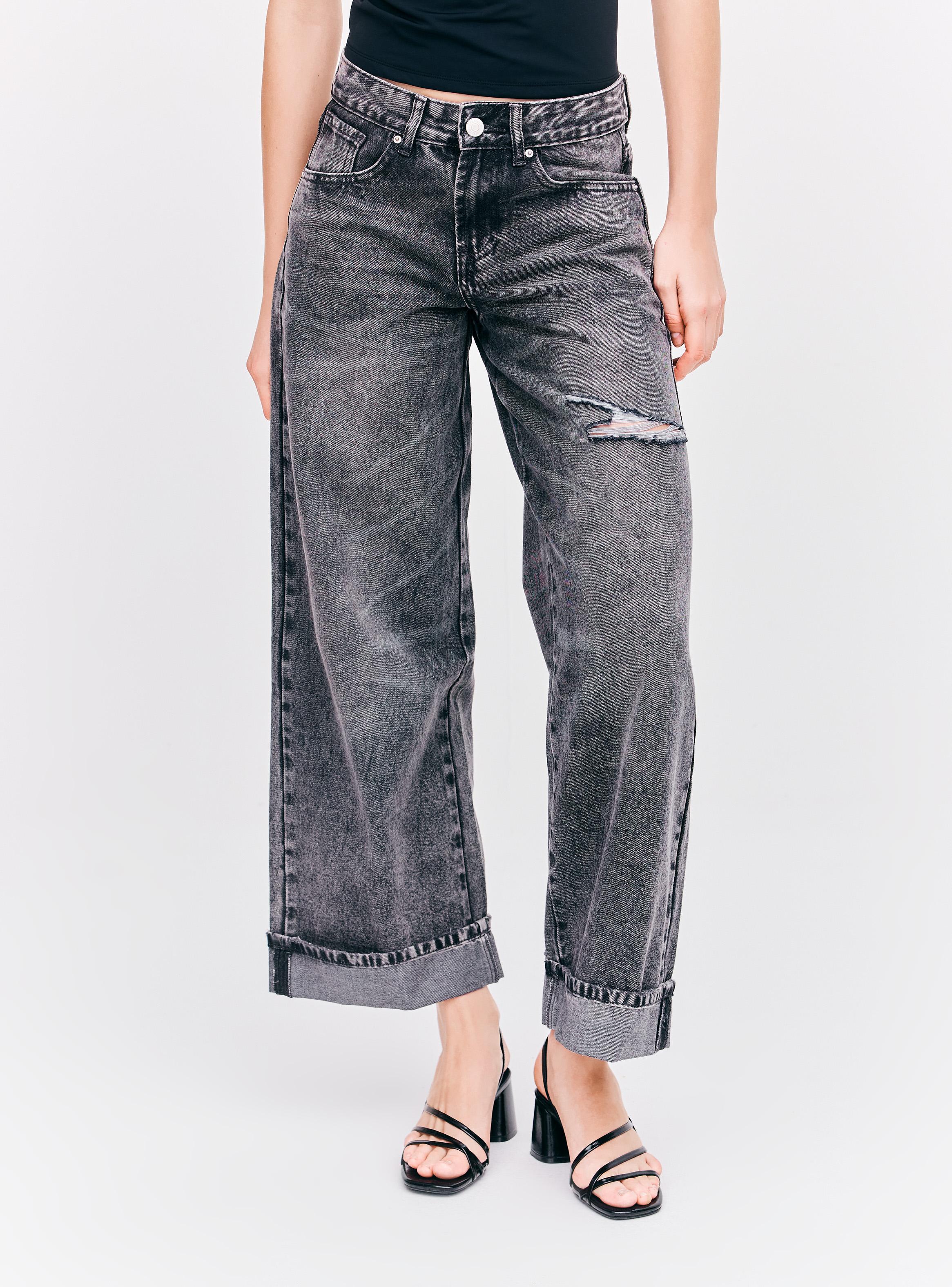 Jeans con Roturas y Desgastes Vintage-0