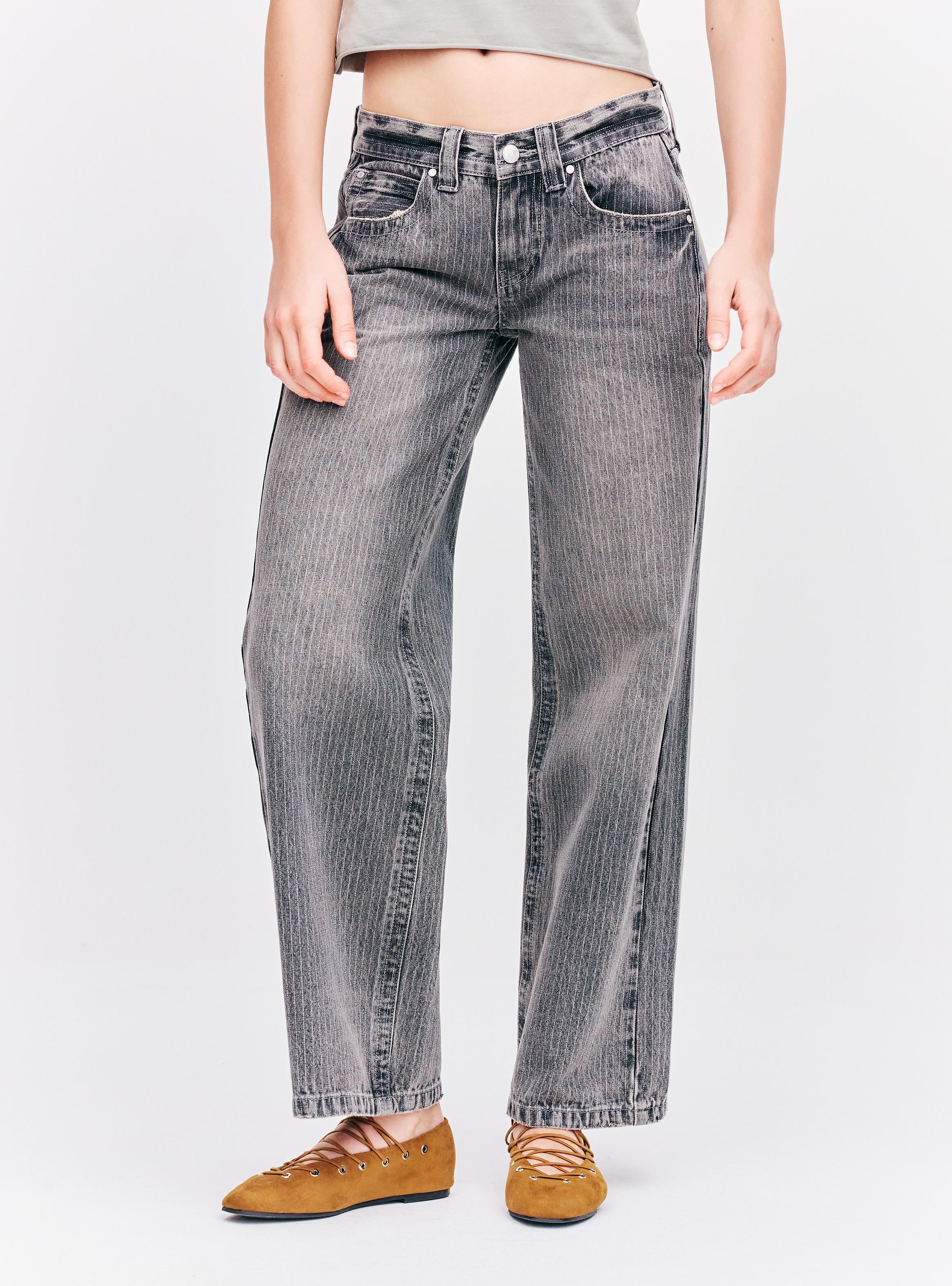 Jeans Wide Leg Medio con Desgaste Vintage y Raya Diplomática-0