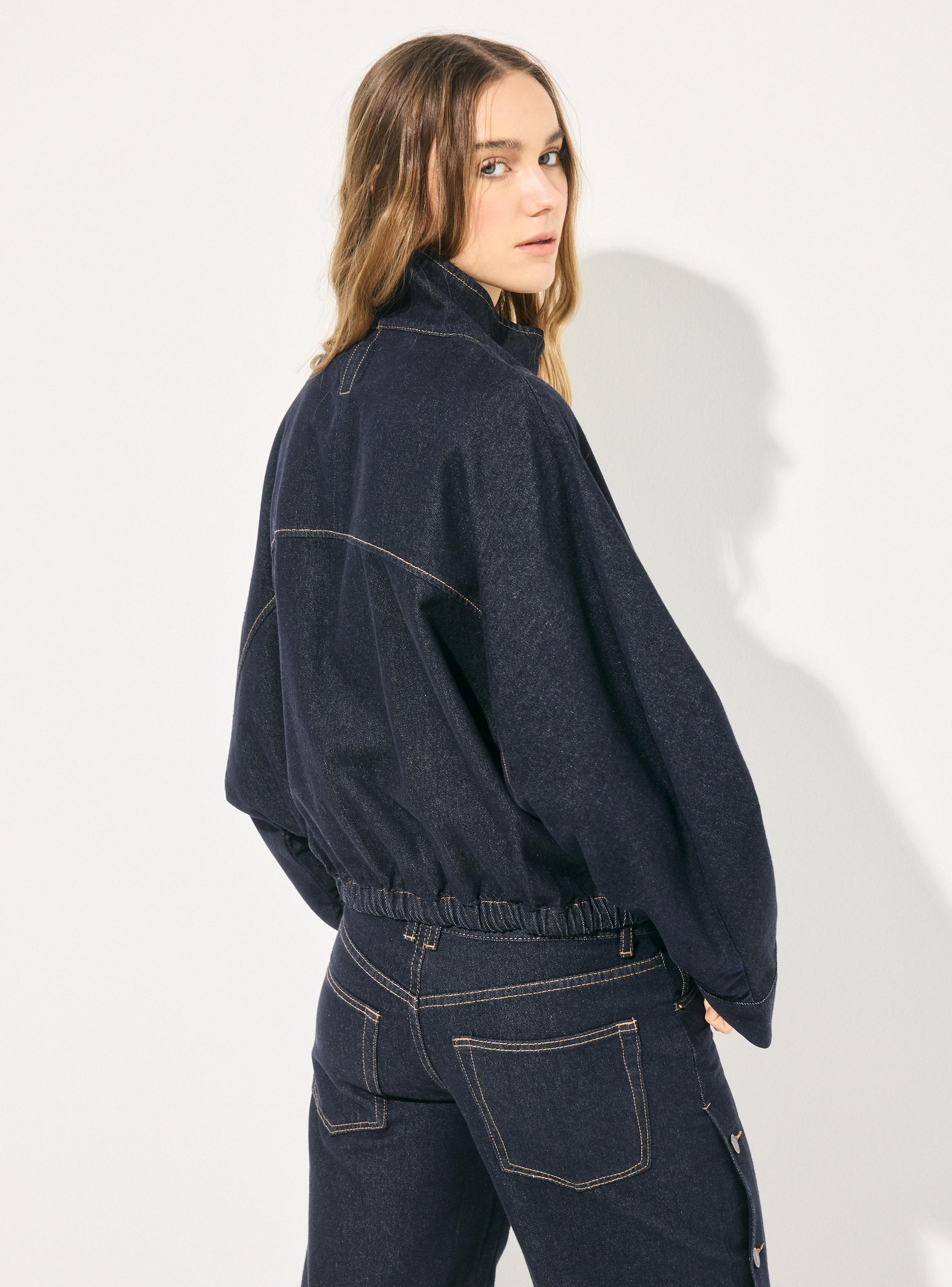 Chaqueta Denim Oversize Cuello Alto Ajuste en Cintura-1