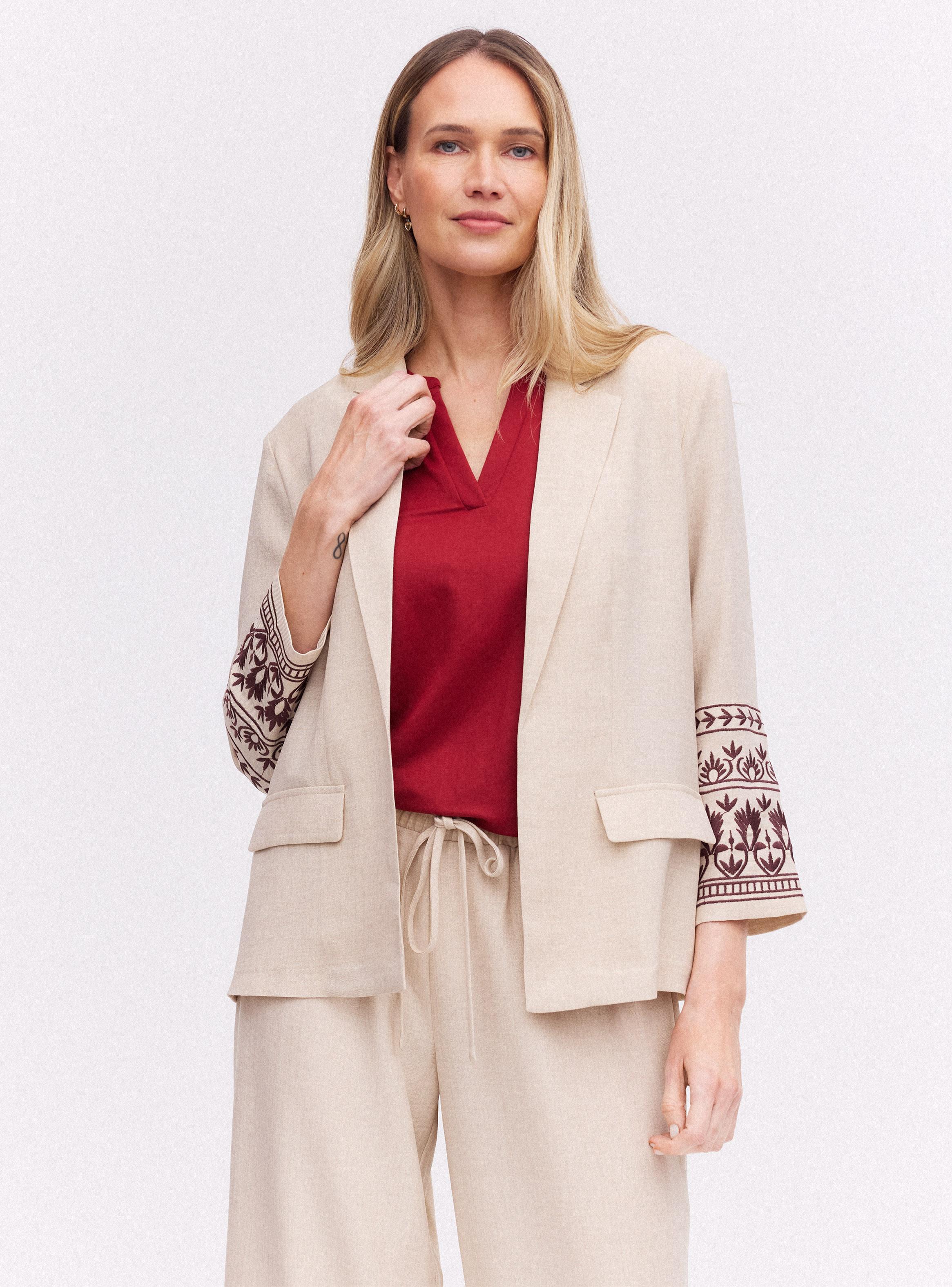 Blazer Abierto con Bordado en Puños-0