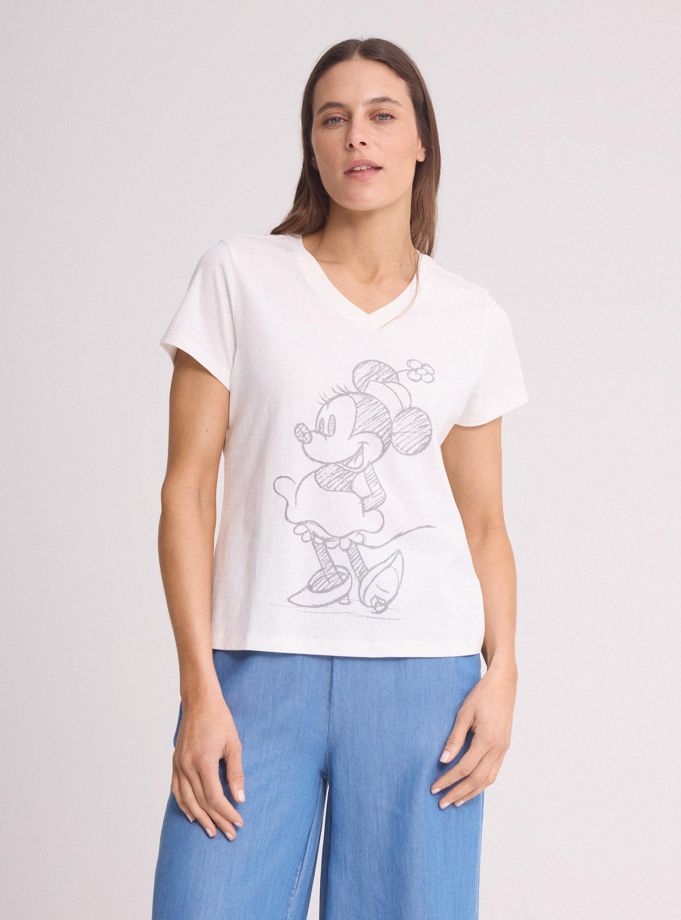 Polera Manga Corta Cuello V Estampado Mickey Mouse-0