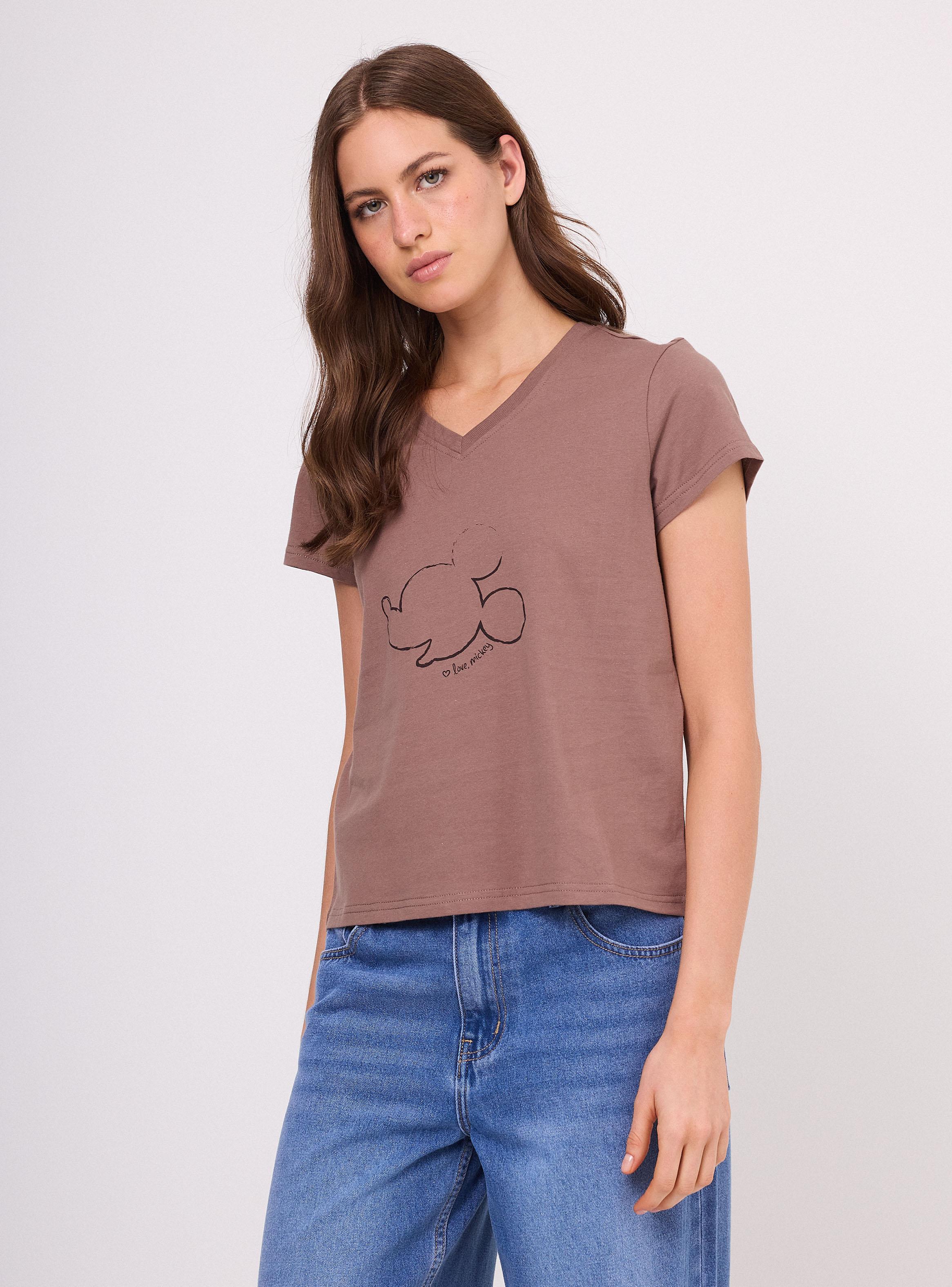 Polera Manga Corta Cuello V Estampado Mickey Mouse-0