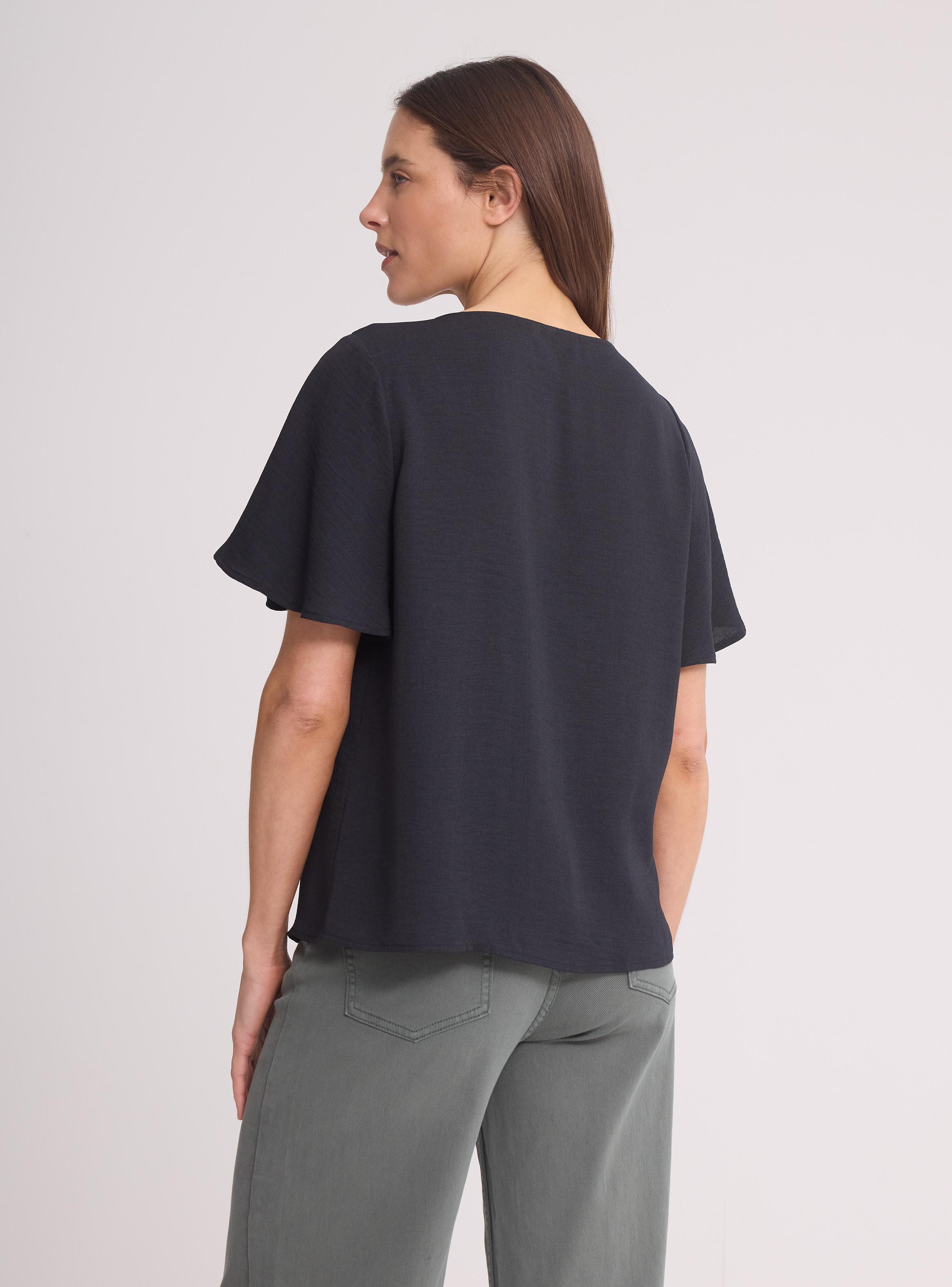 Blusa Cuello V con Botones Manga Mariposa-1