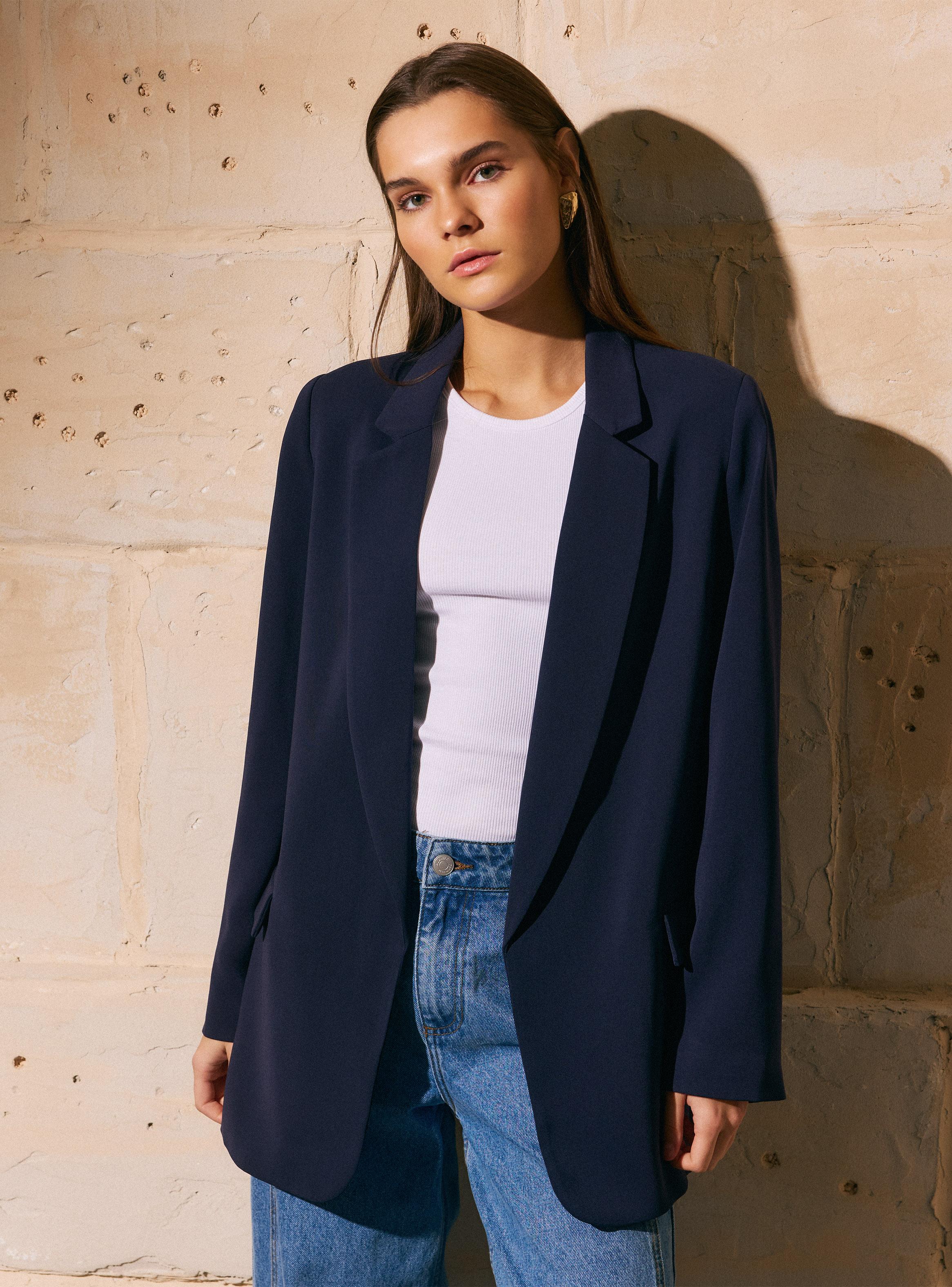 Blazer Cuello con Solapa y Calce Recto Básico-0