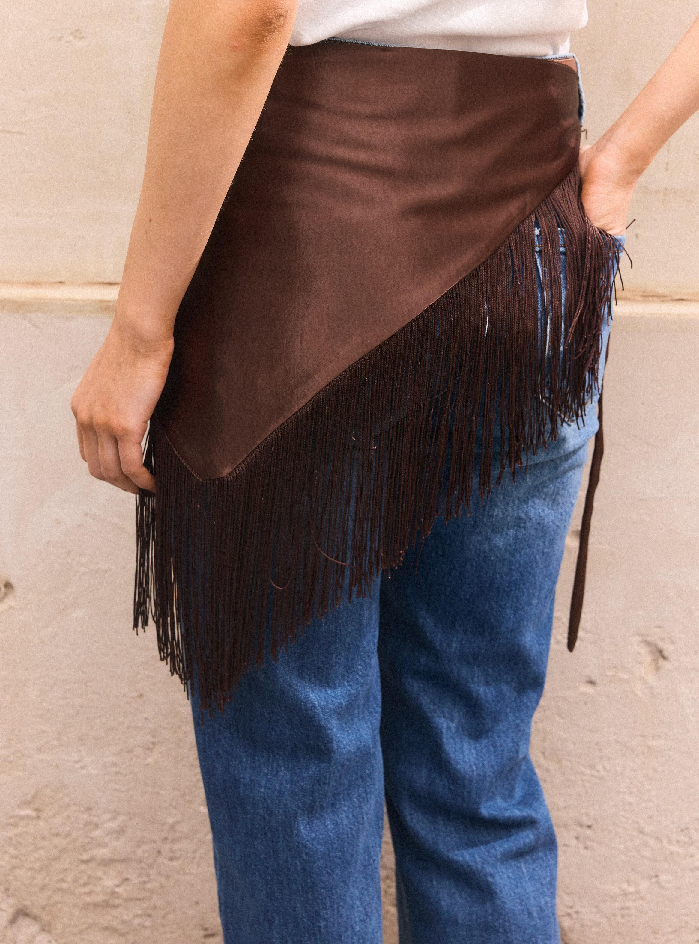 Jeans Tiro Alto con Flecos Decorativos y Comfort-2