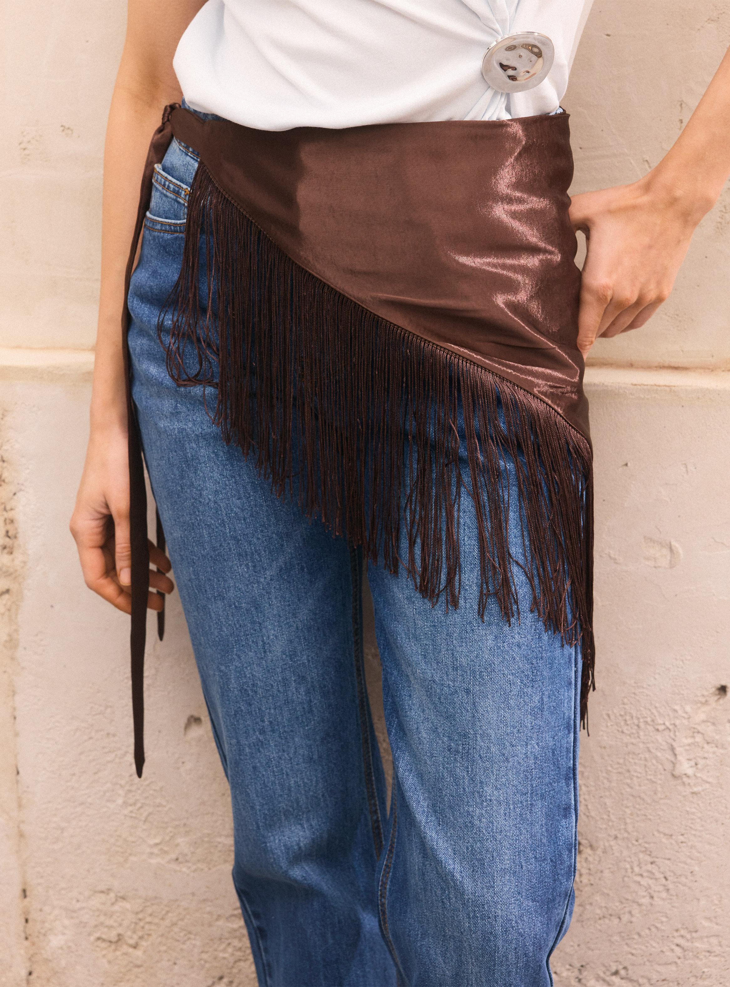Jeans Tiro Alto con Flecos Decorativos y Comfort-3