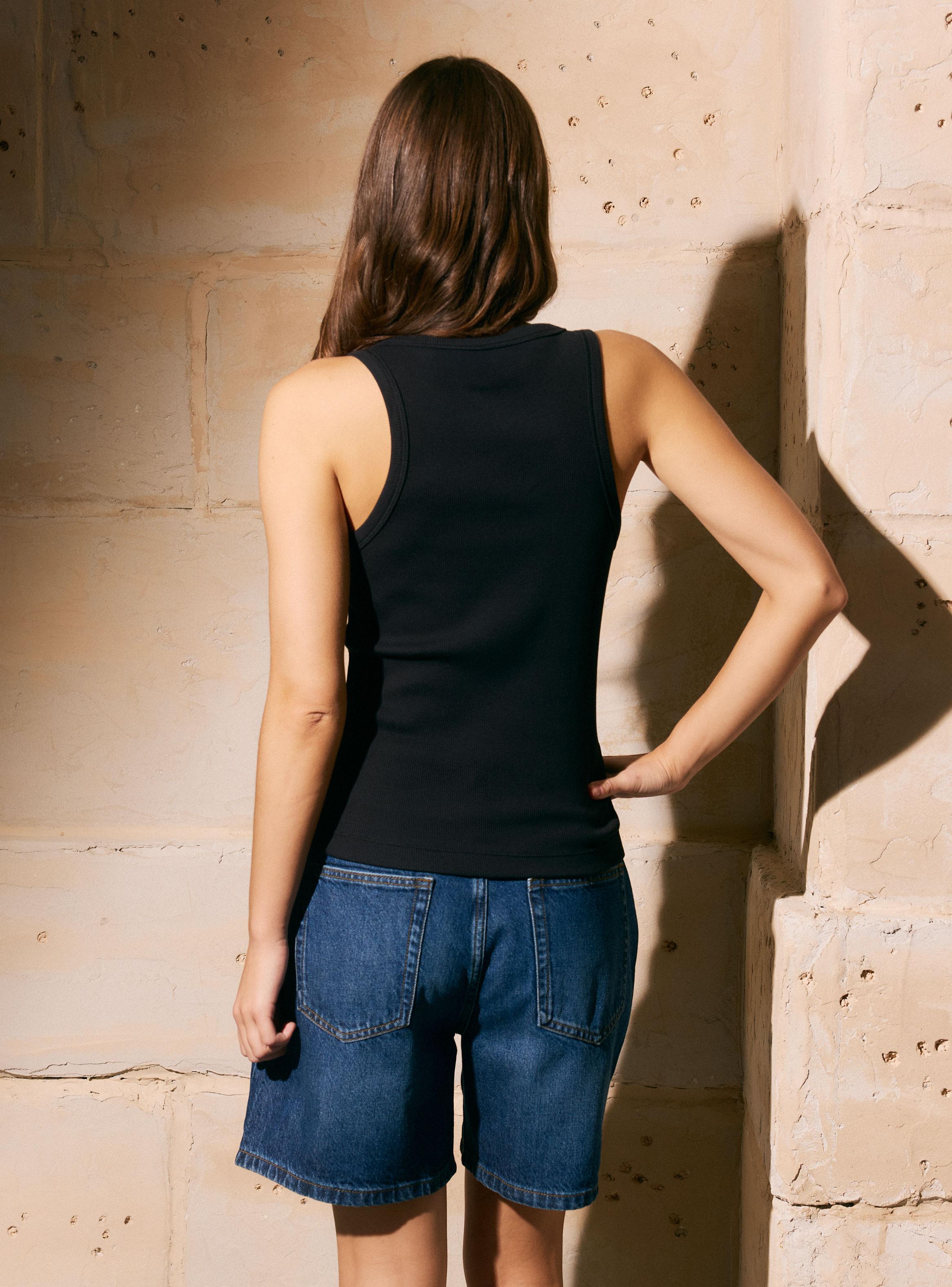 Polera Tank Básica Acalanada-1