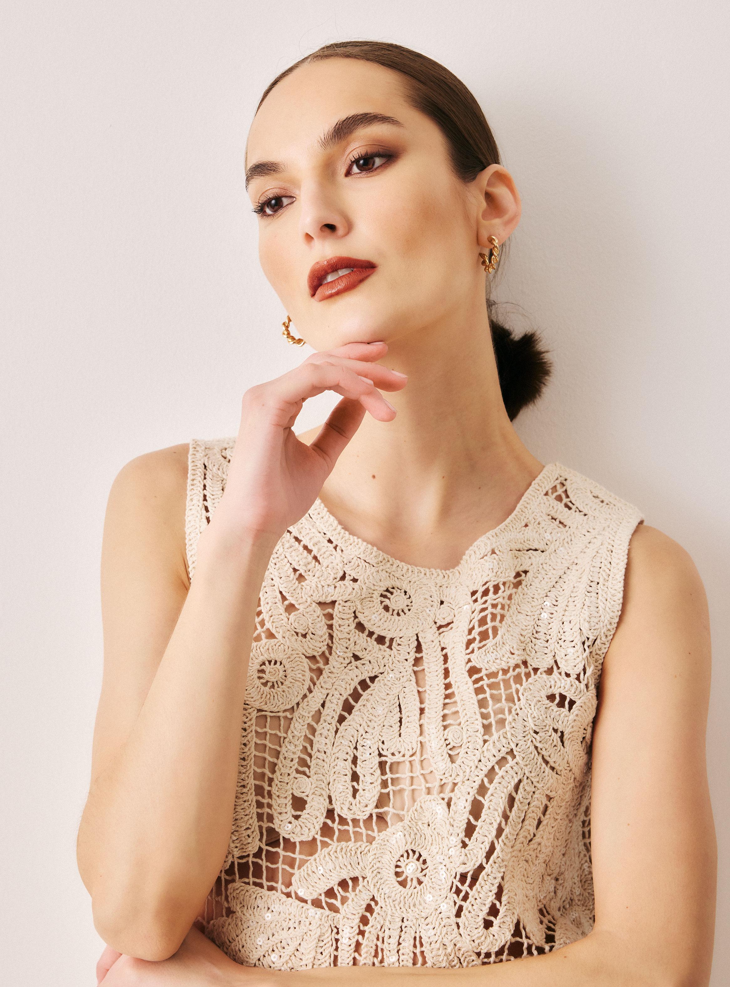 Blusa Top de Macramé-2