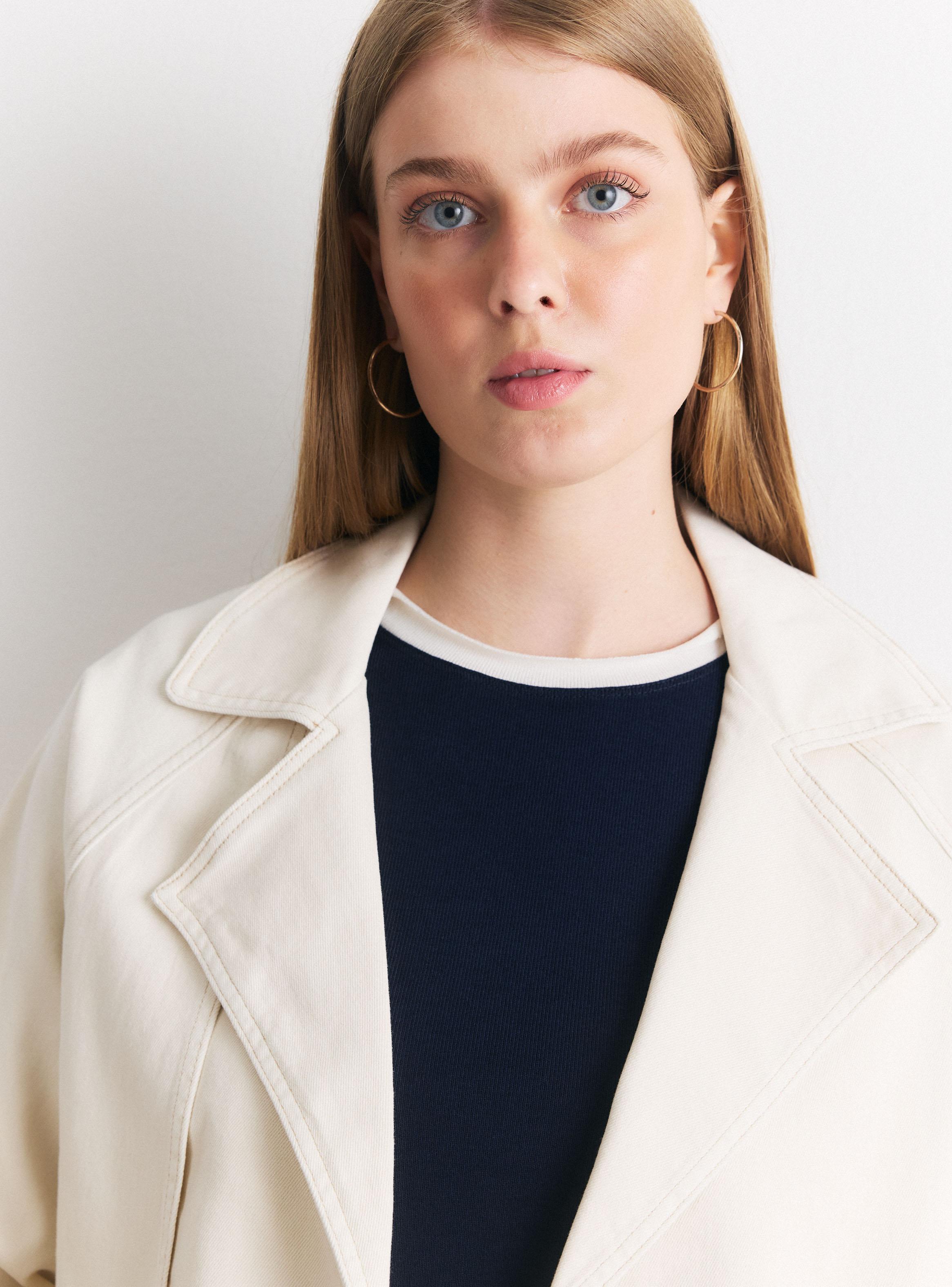 Chaqueta Tipo Trench de Denim Elasticado-2