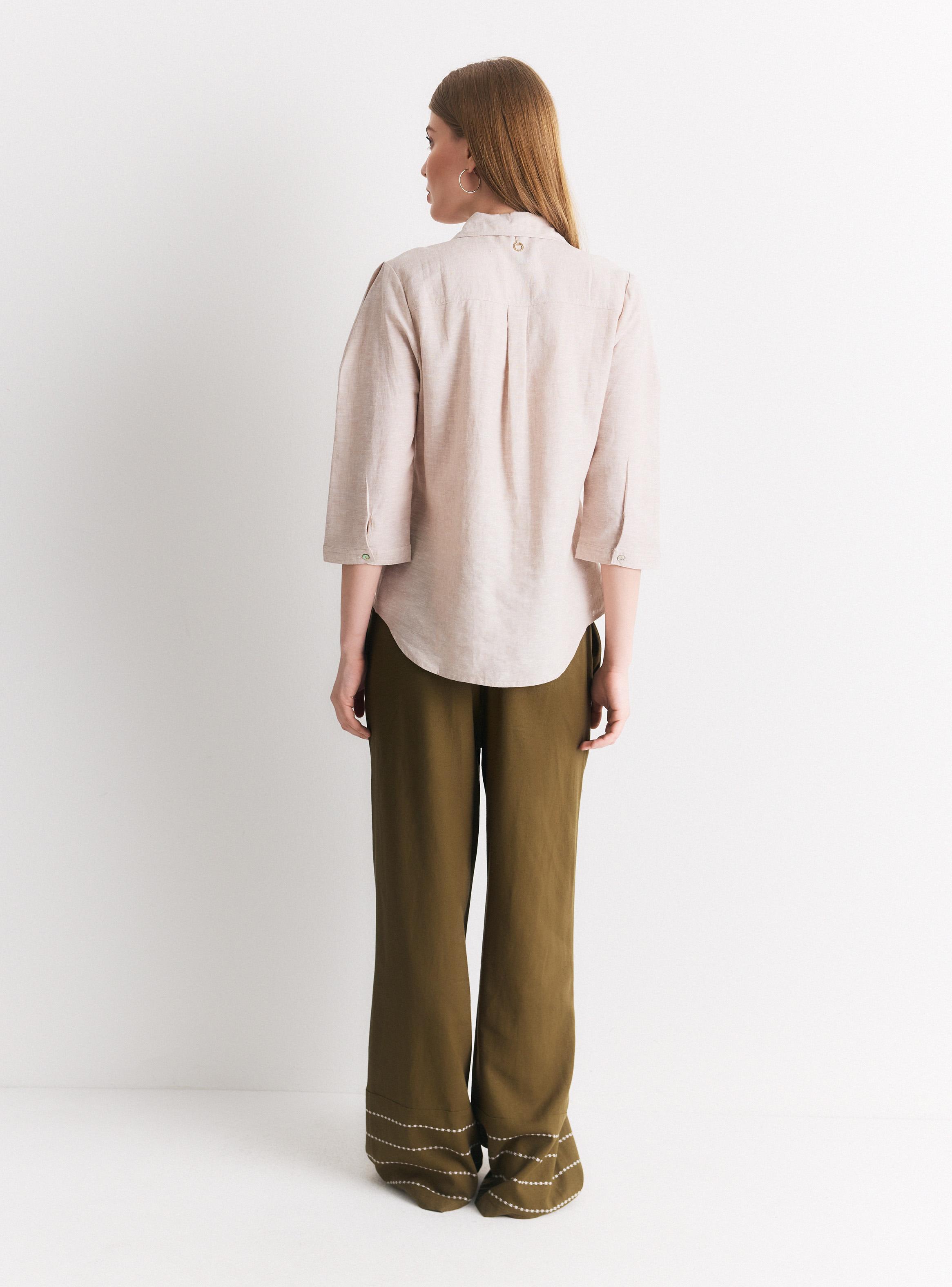Blusa con Lino Cuello Camisero Botones Frontales-5