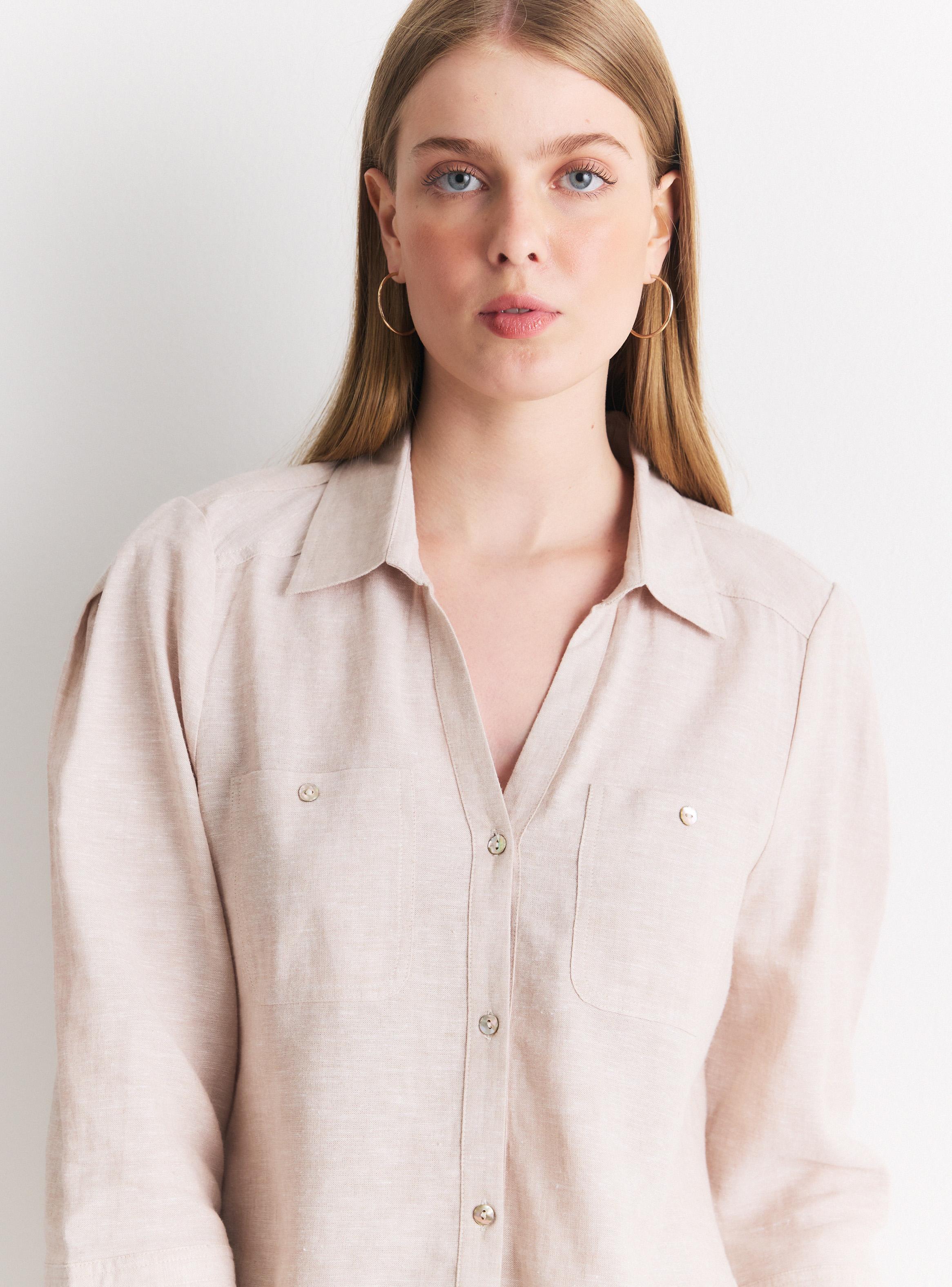 Blusa con Lino Cuello Camisero Botones Frontales-2