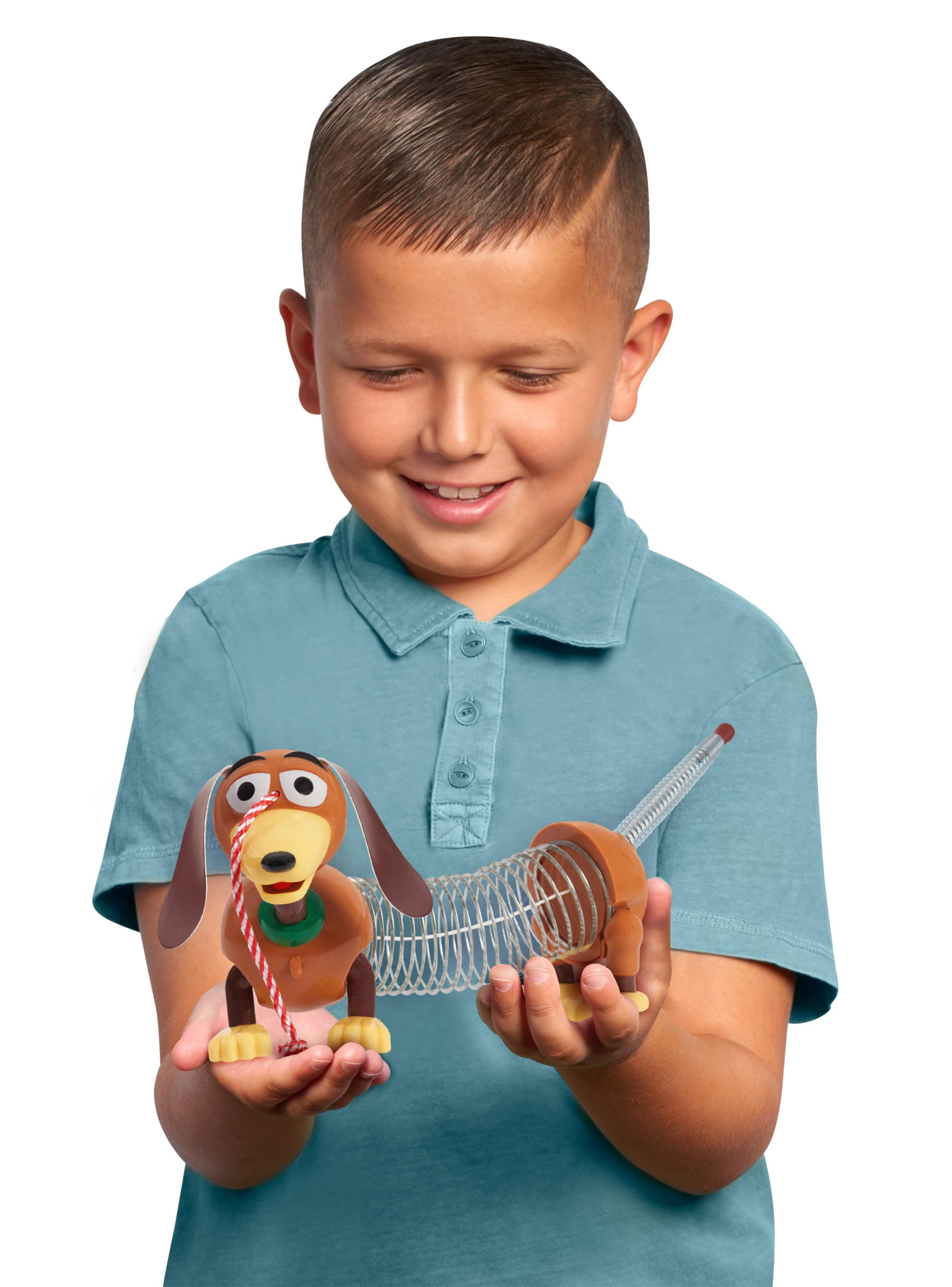 Figura de Acción Perro Slinky de Tracción-2