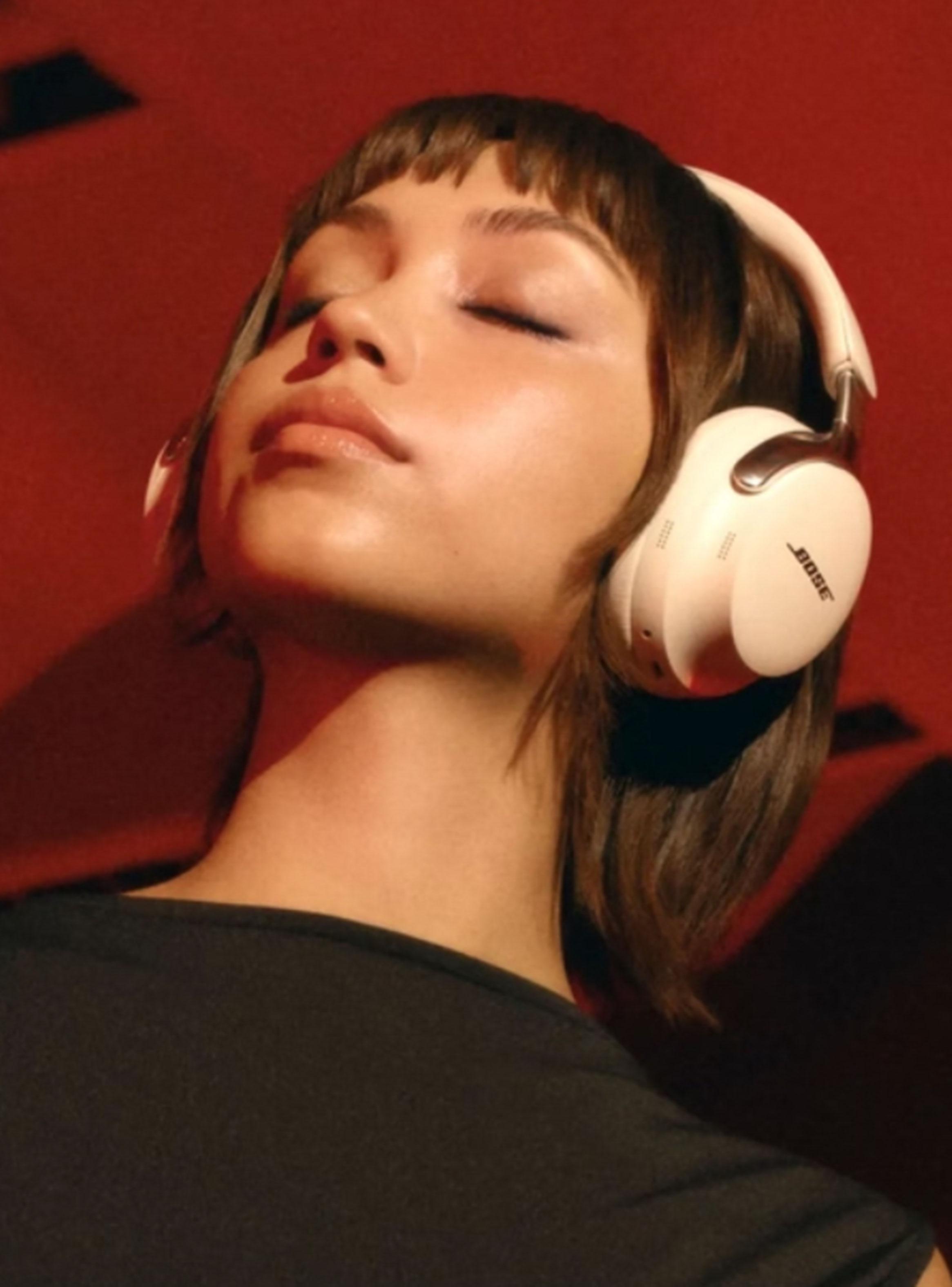 Audífonos Bluetooth QC Ultra Gen II Blanco-4